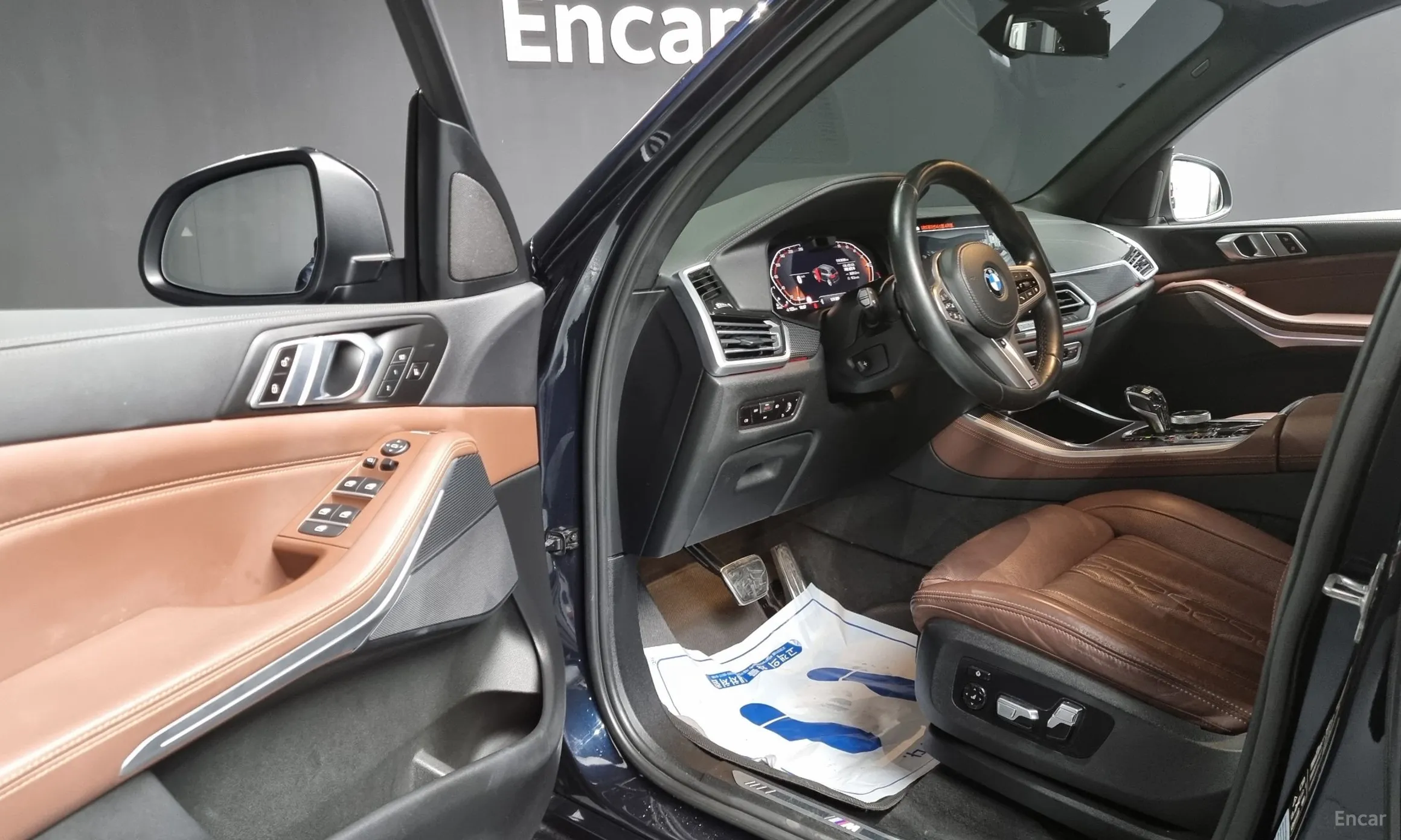 BMW X5 (G05) превью 10