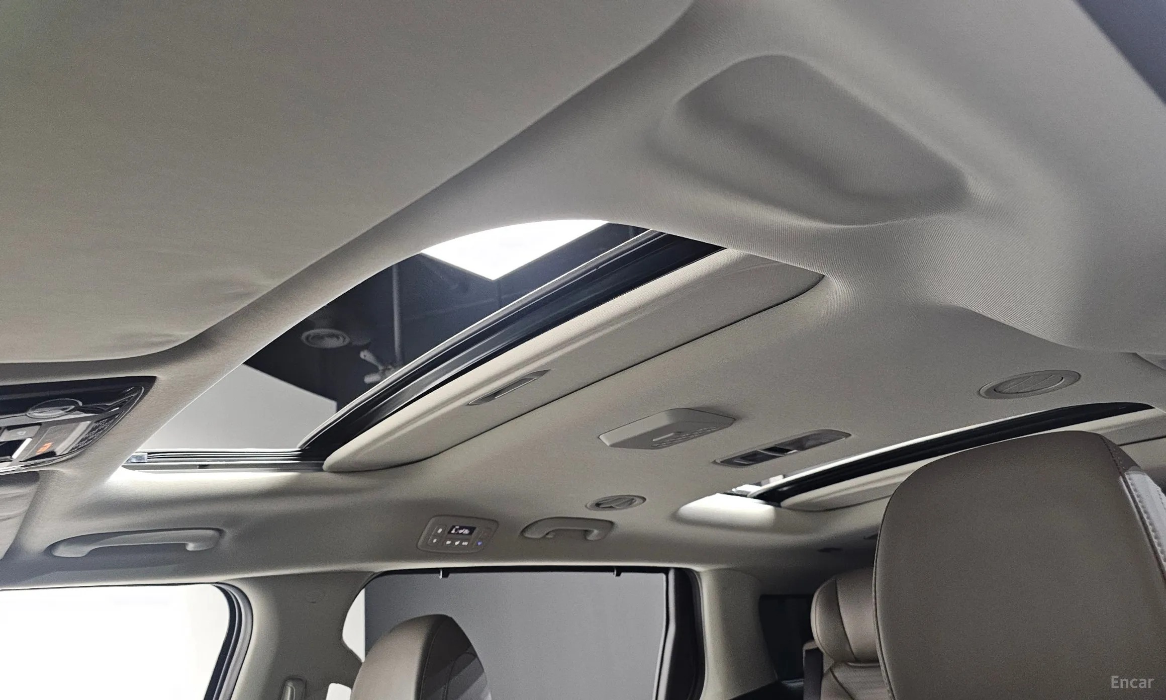Kia Carnival 4th Generation превью 19