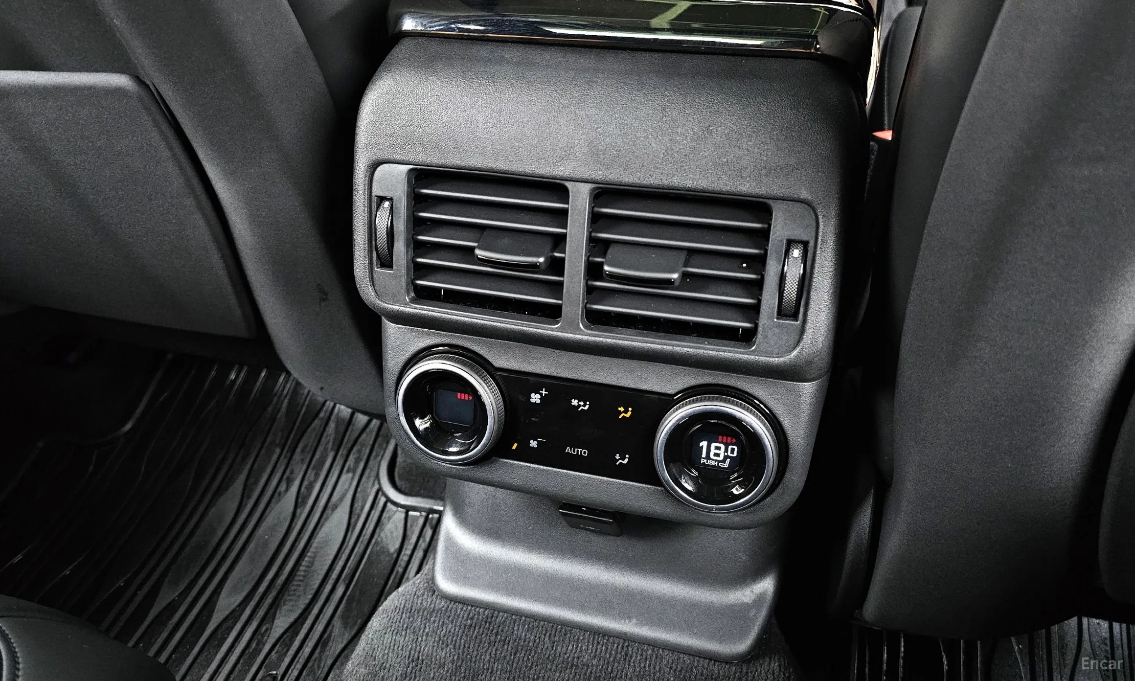 Land Rover Range Rover Bella превью 19