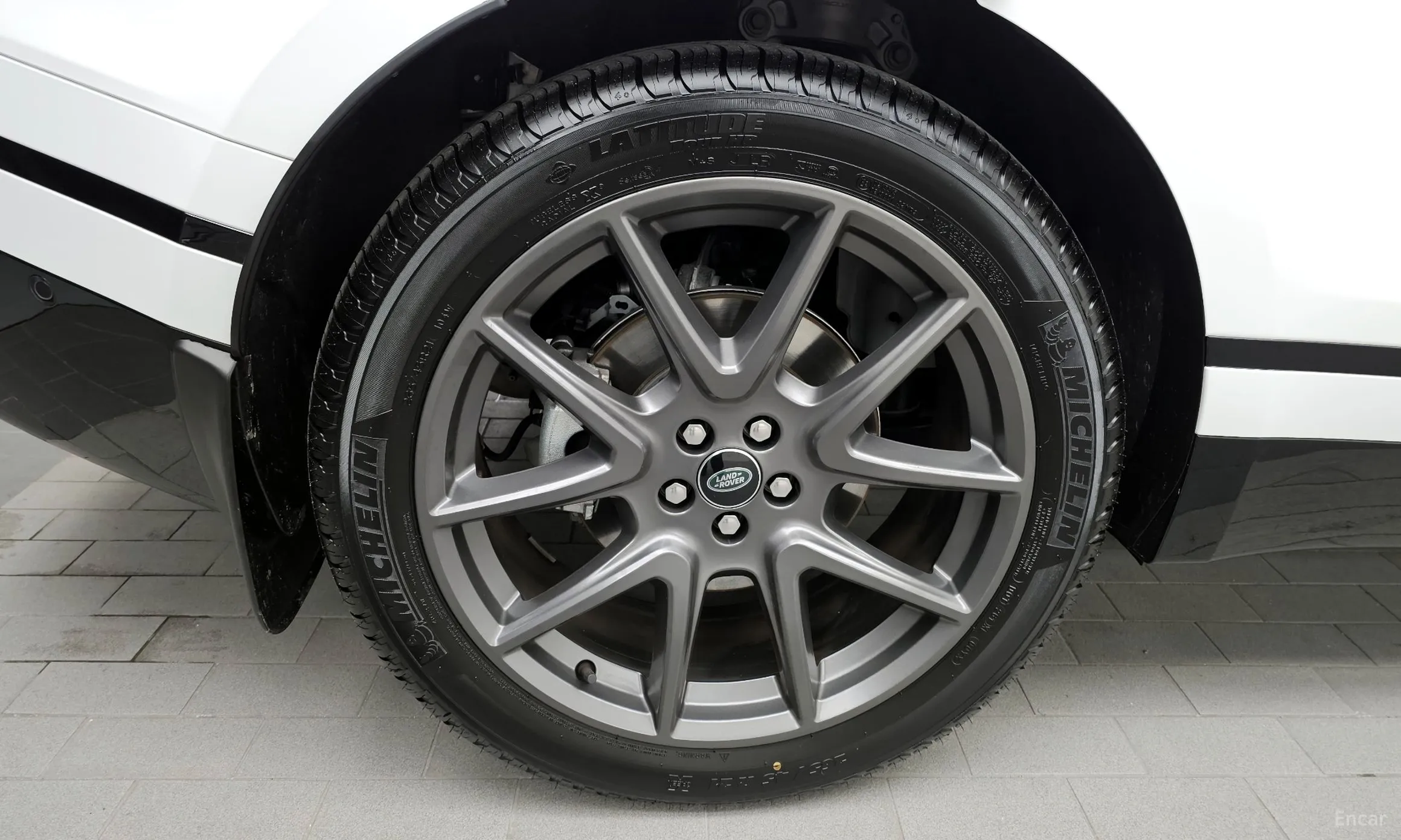 Land Rover Range Rover Bella превью 5