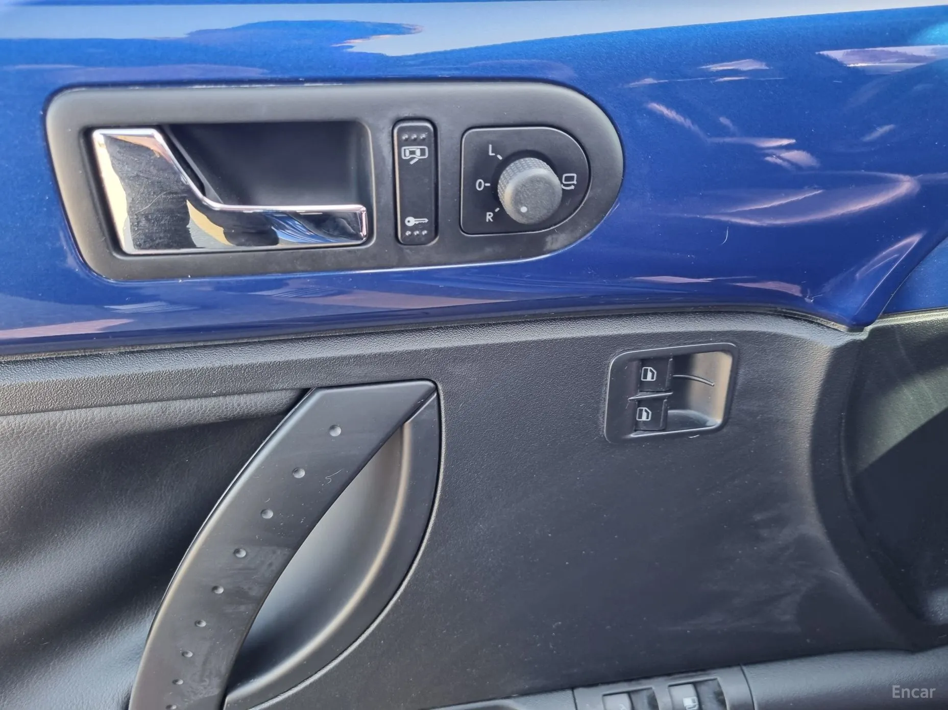 Volkswagen New Beetle превью 14