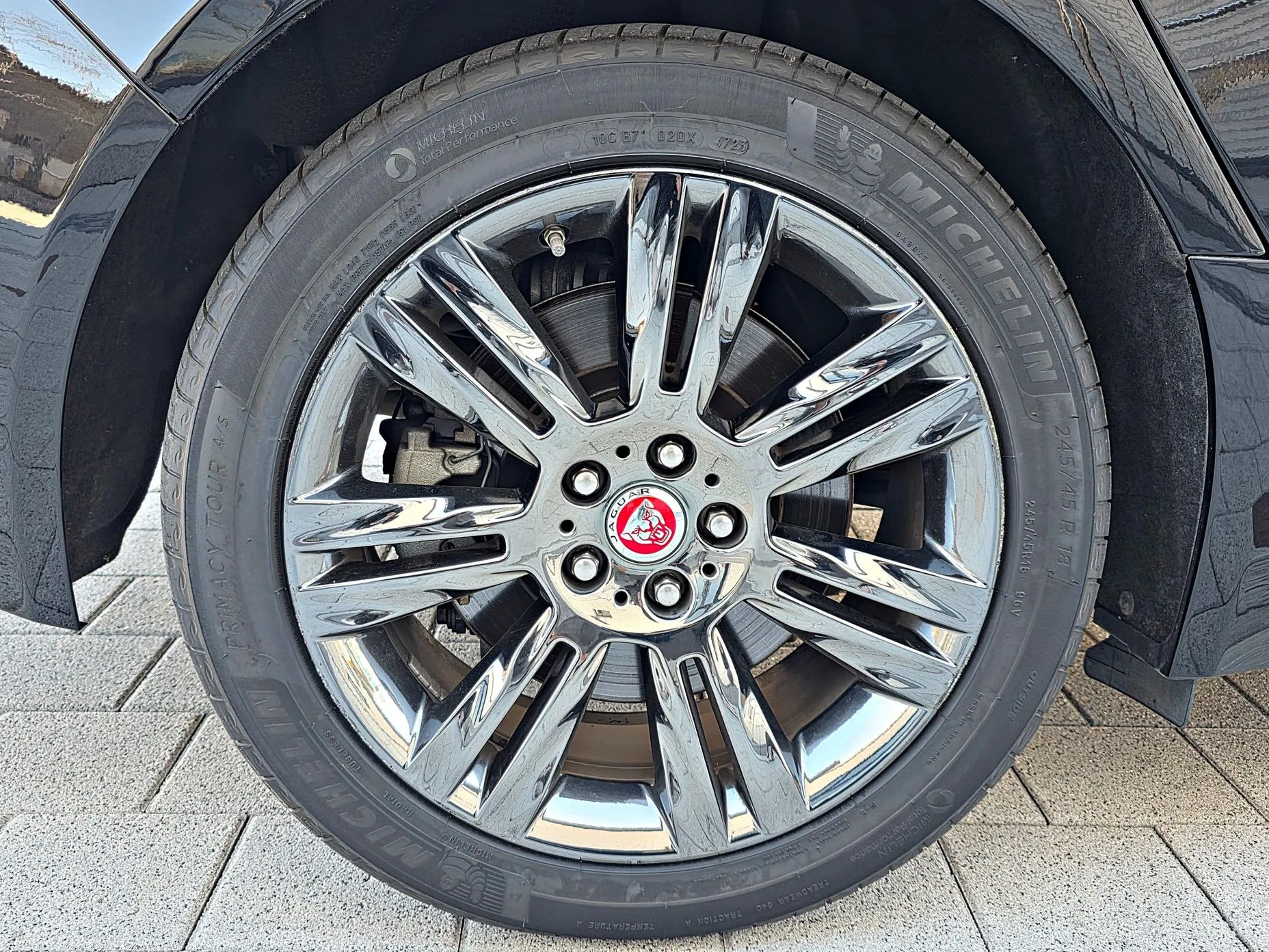 Jaguar XF (x260) превью 20