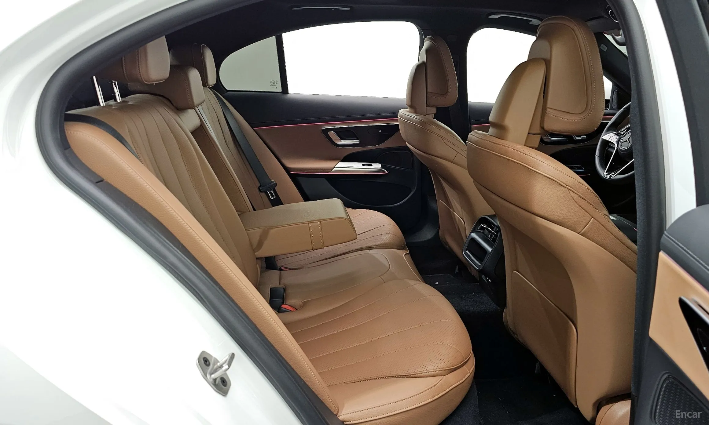 Mercedes Benz E-Class W214 превью 12