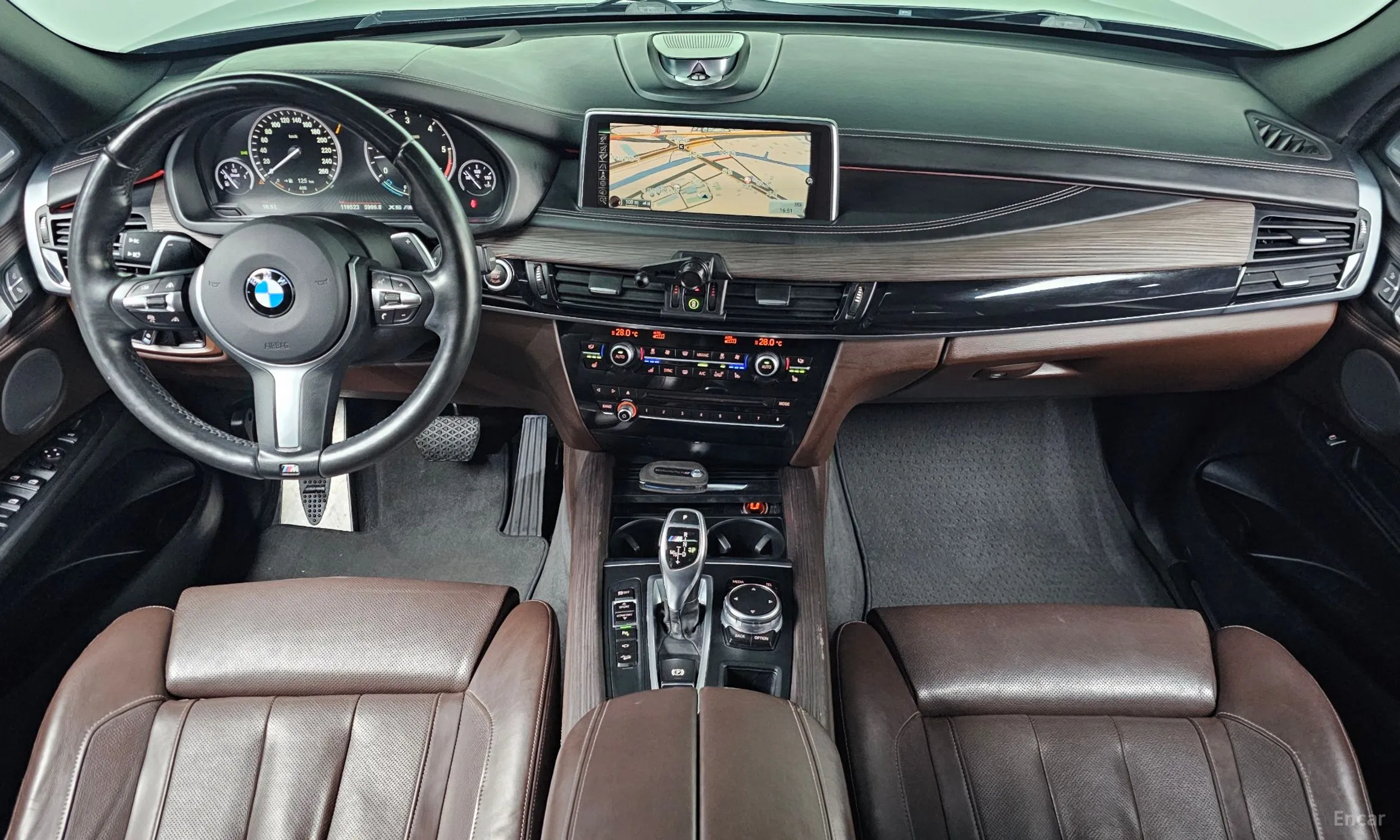 BMW X5 (F15) превью 7