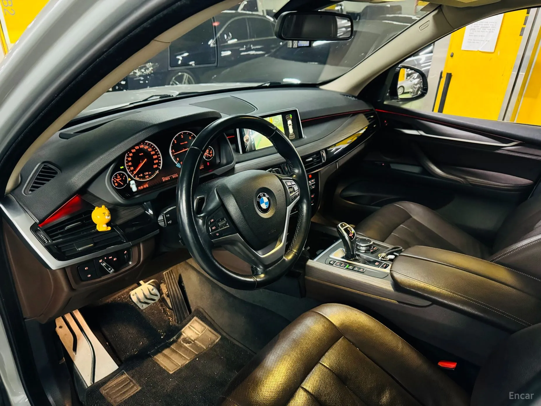 BMW X5 (F15) превью 10