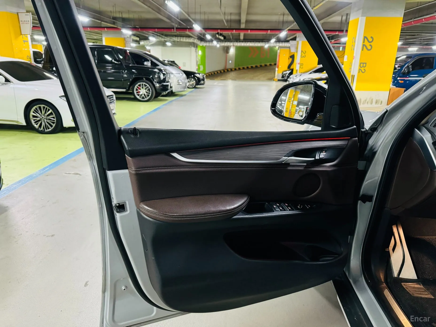 BMW X5 (F15) превью 11