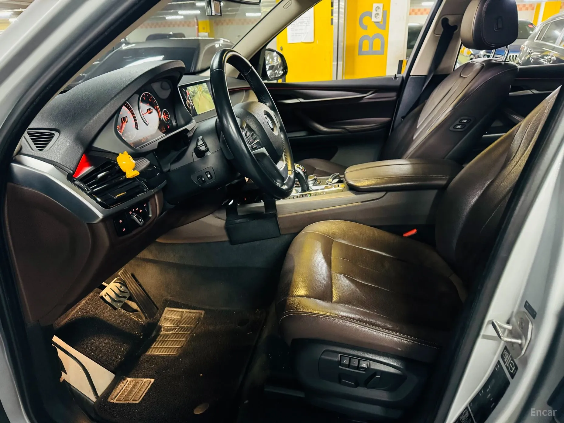 BMW X5 (F15) превью 9