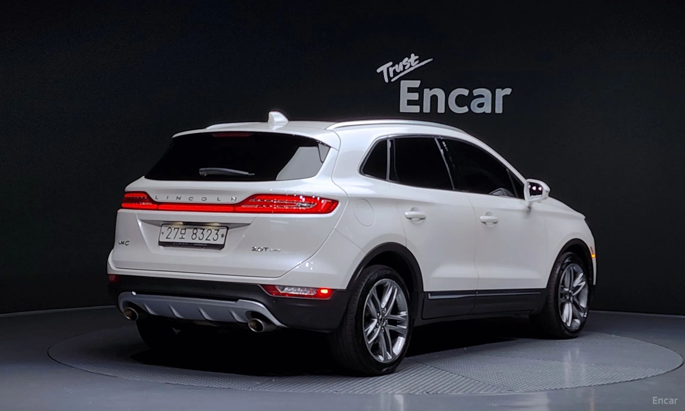 Lincoln MKC превью 2