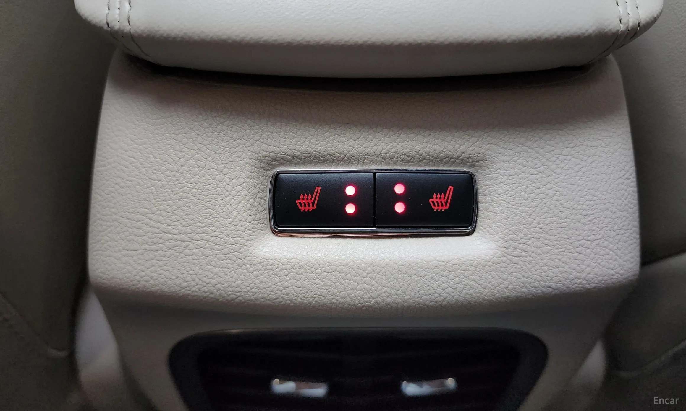 Lincoln MKC превью 19