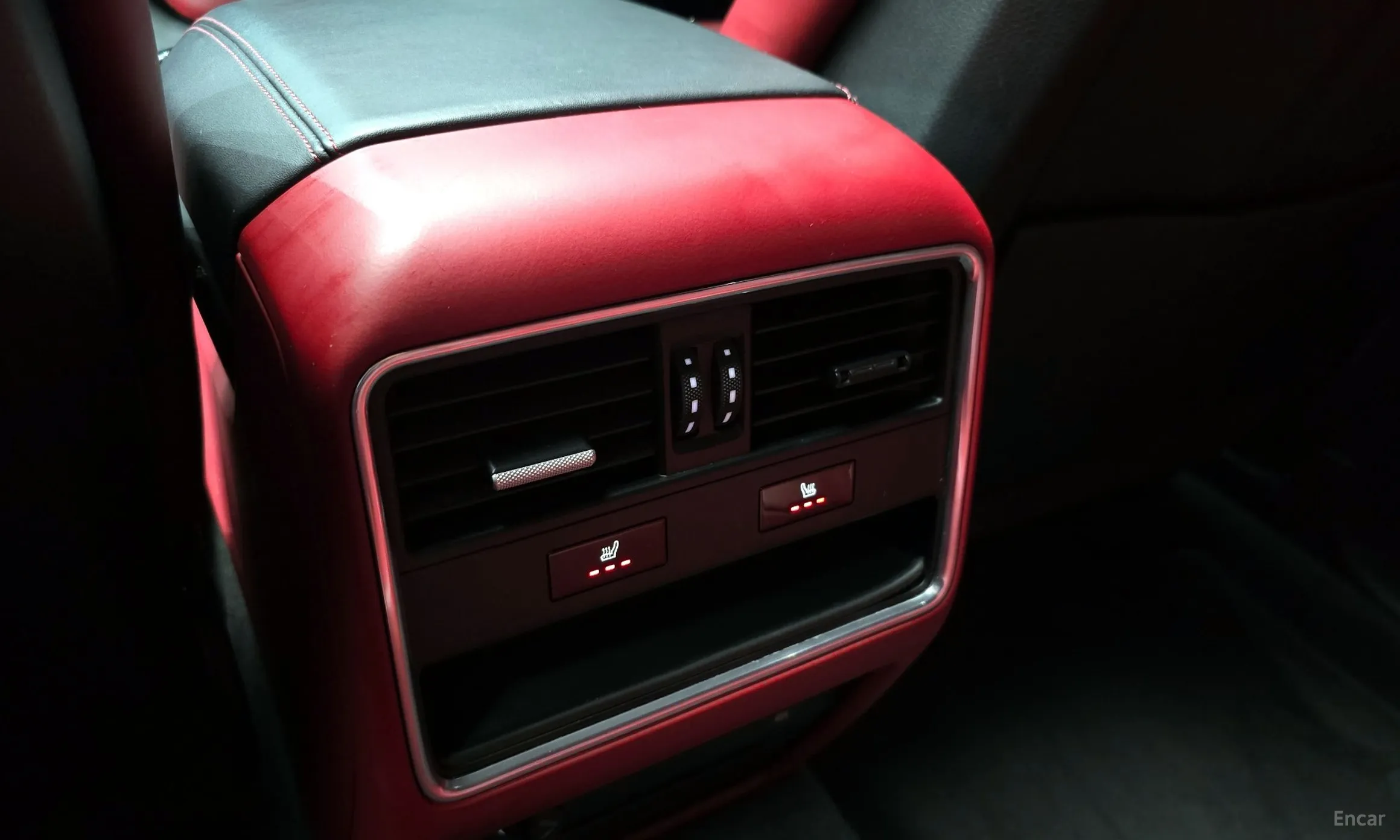Porsche Cayenne (PO536) превью 17
