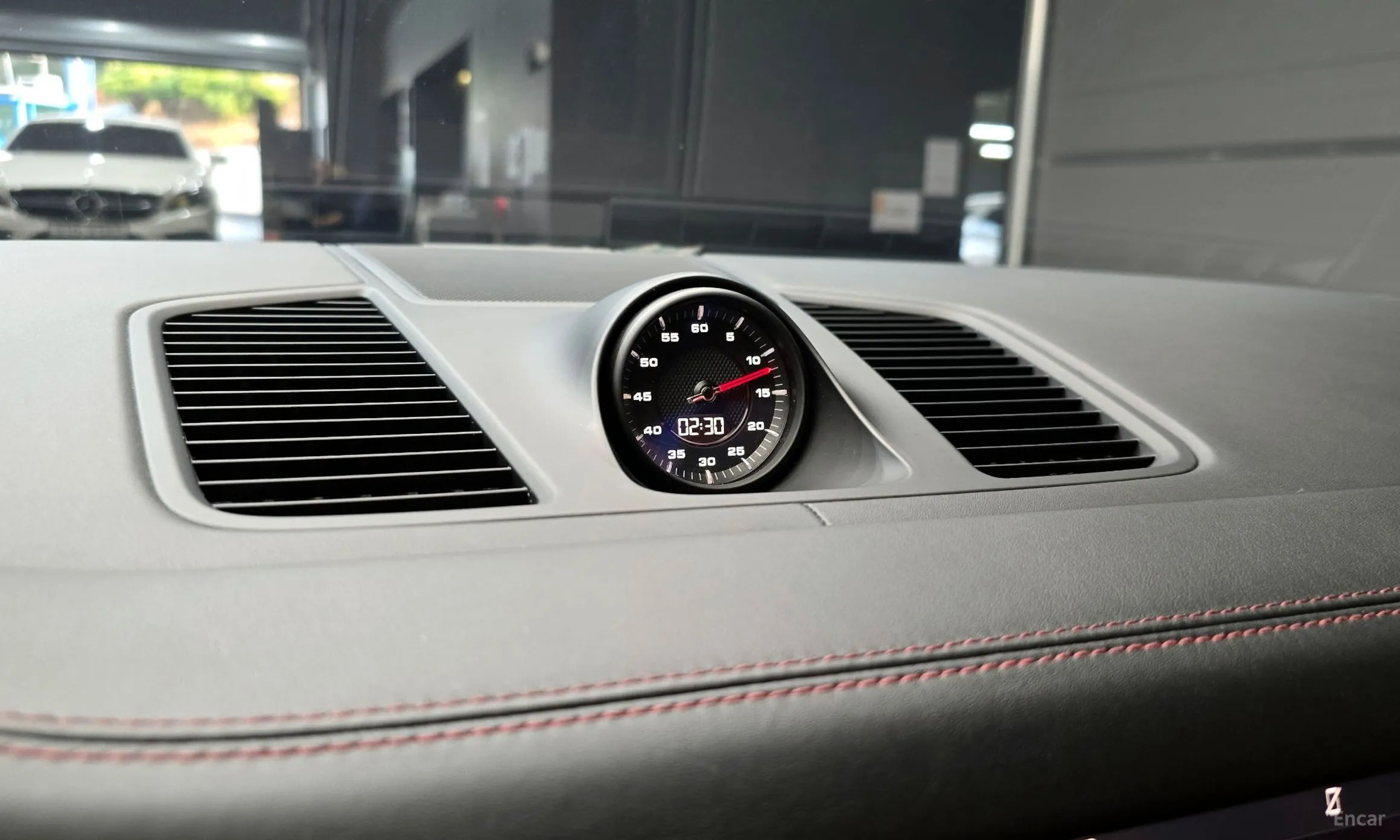 Porsche Cayenne (PO536) превью 18