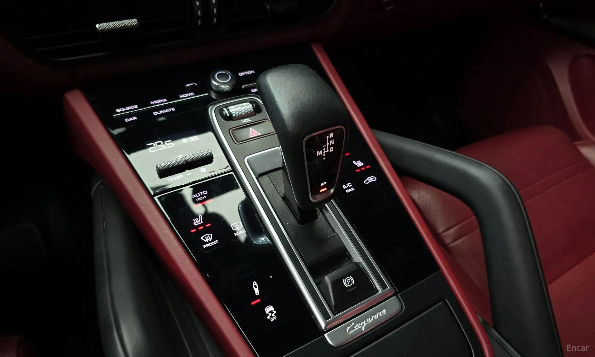 Porsche Cayenne (PO536) превью 9