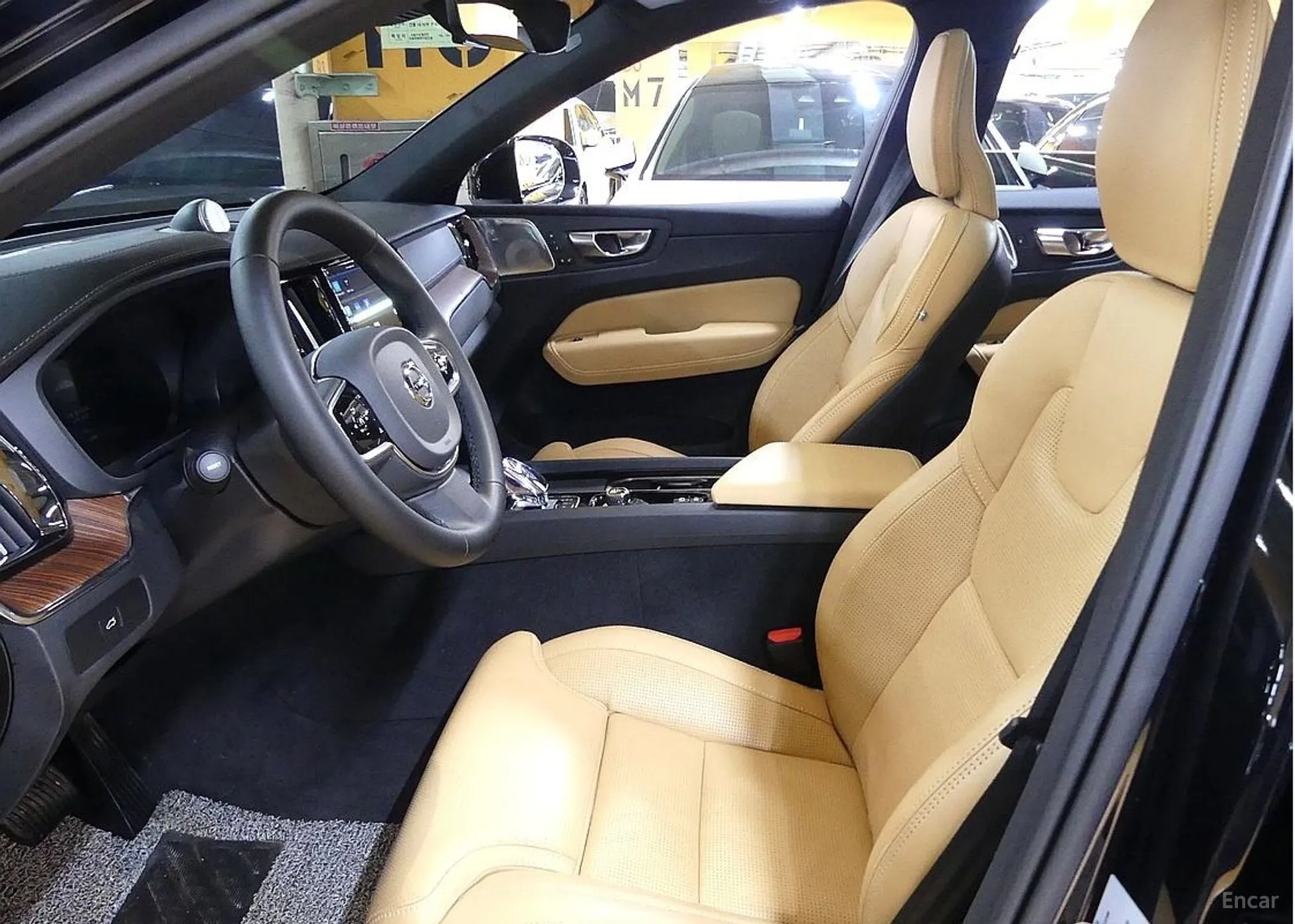 Volvo XC60 Gen 2 превью 10
