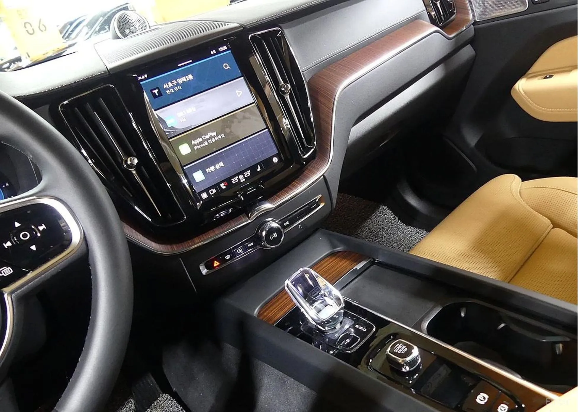 Volvo XC60 Gen 2 превью 13