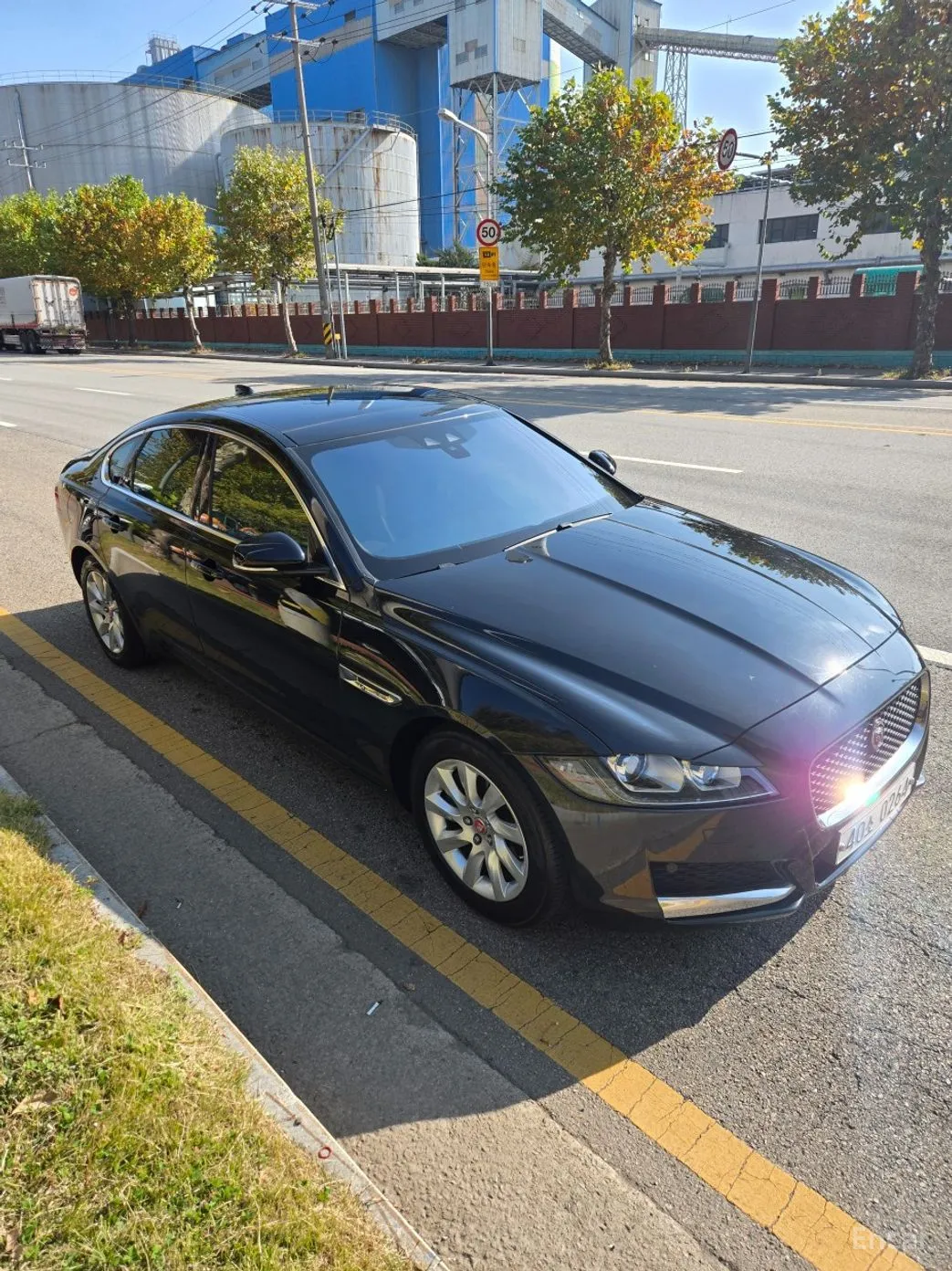 Jaguar XF (x260) превью 3