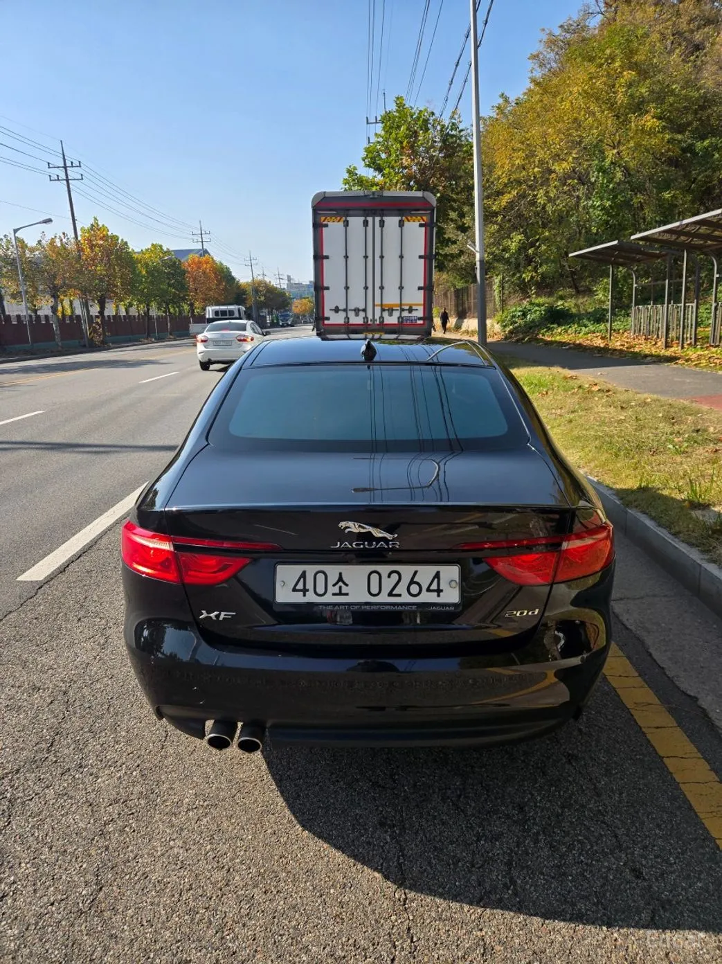 Jaguar XF (x260) превью 6