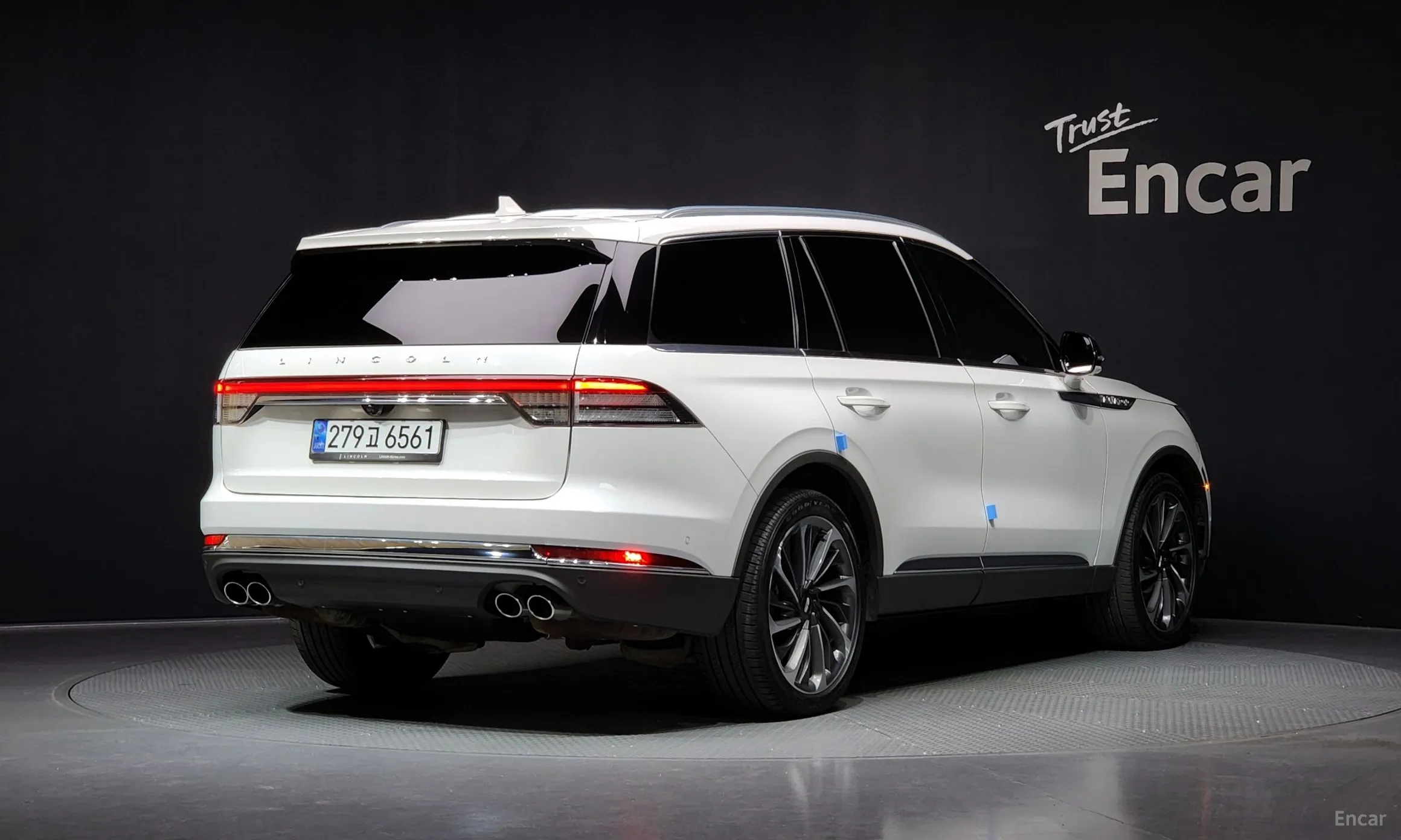 Lincoln Aviator 2nd Generation превью 2