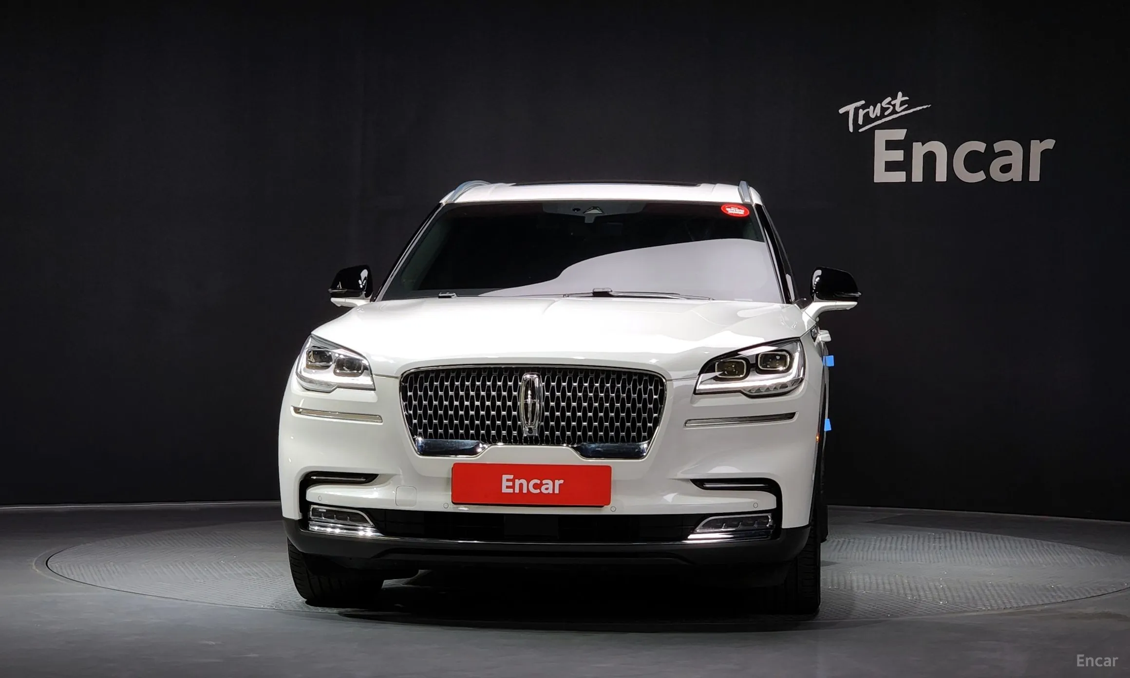 Lincoln Aviator 2nd Generation превью 3