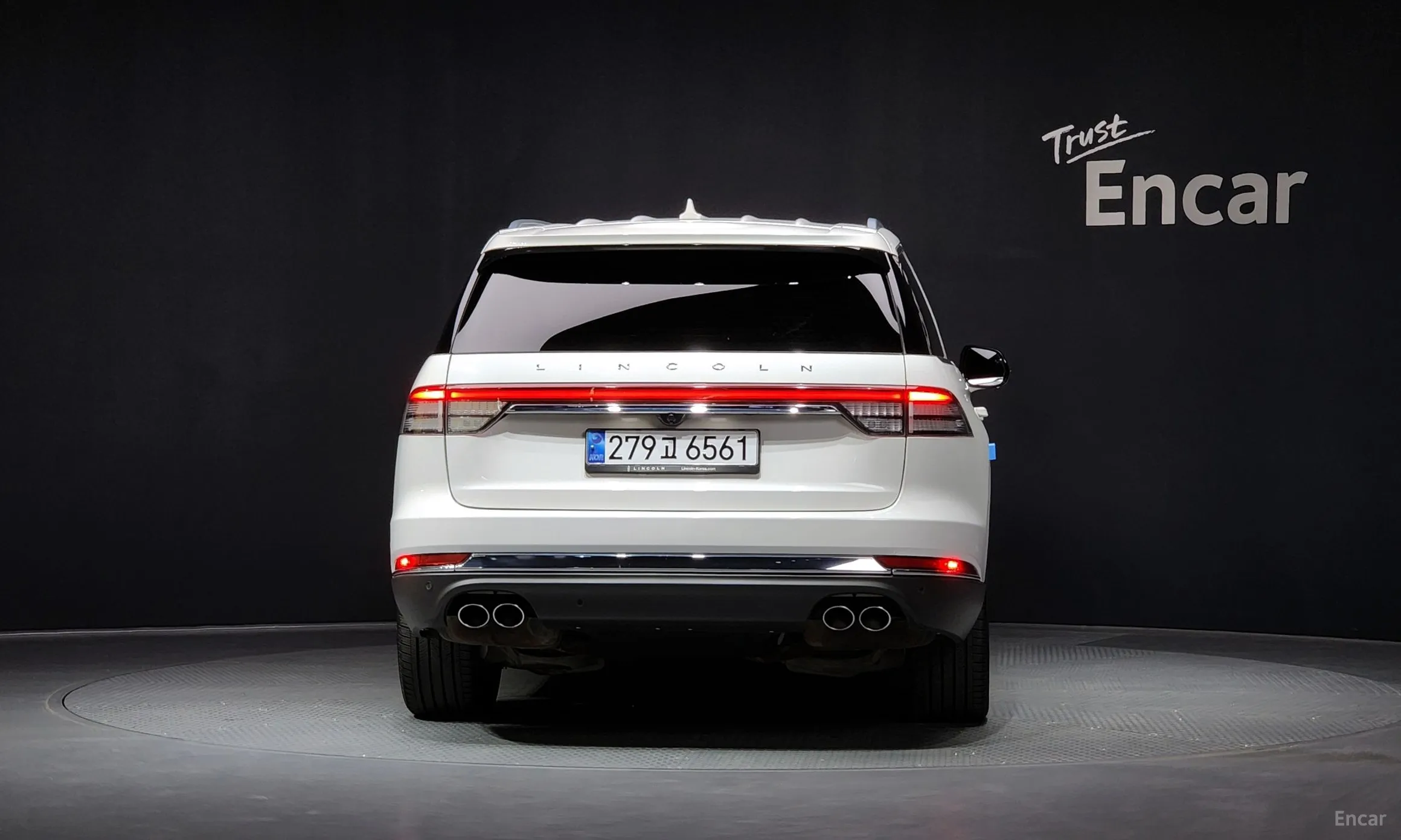 Lincoln Aviator 2nd Generation превью 4