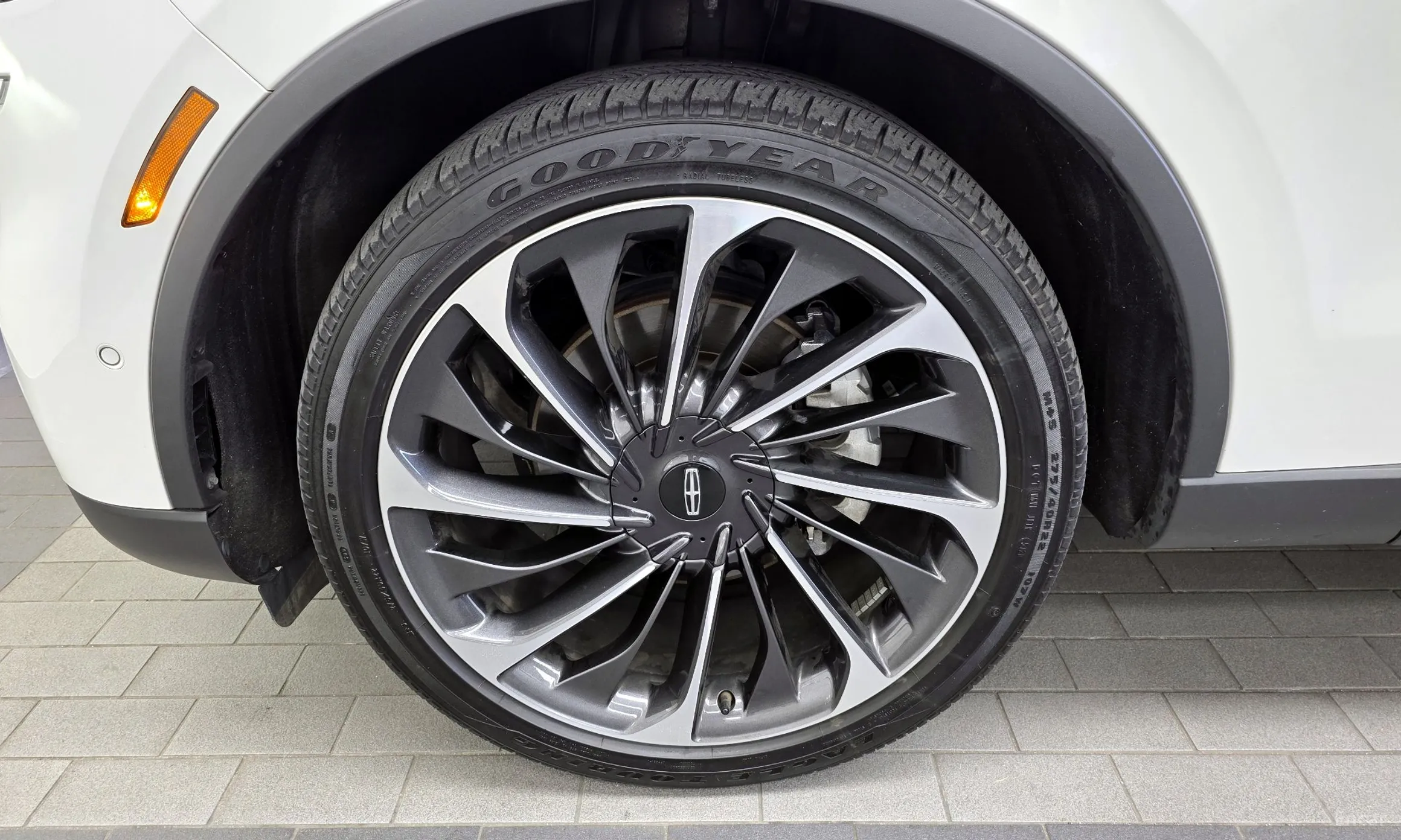 Lincoln Aviator 2nd Generation превью 5