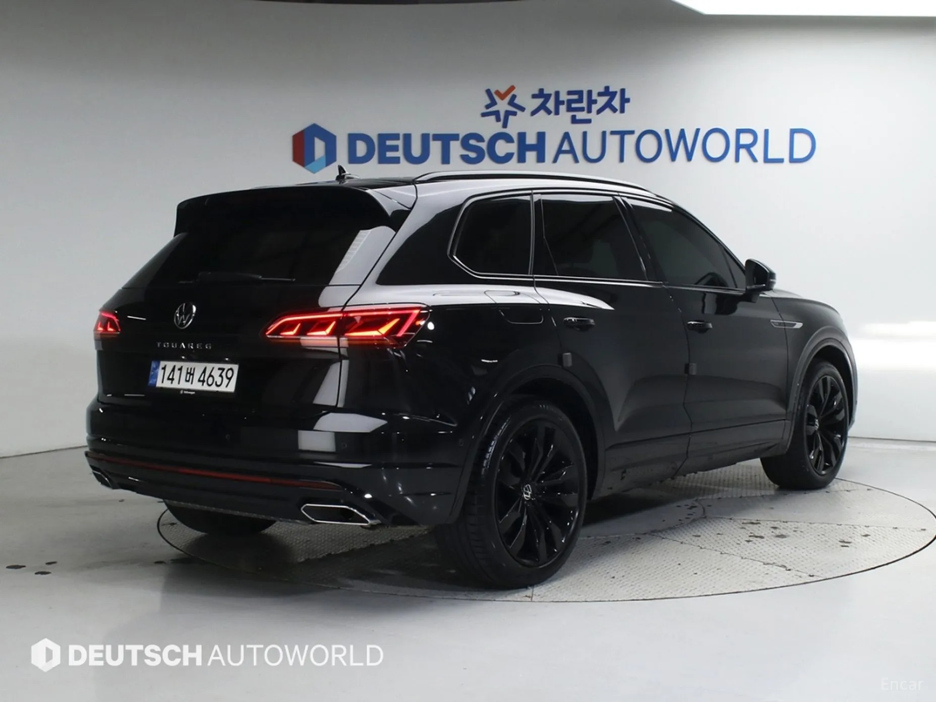 Volkswagen Touareg 3rd Generation превью 2