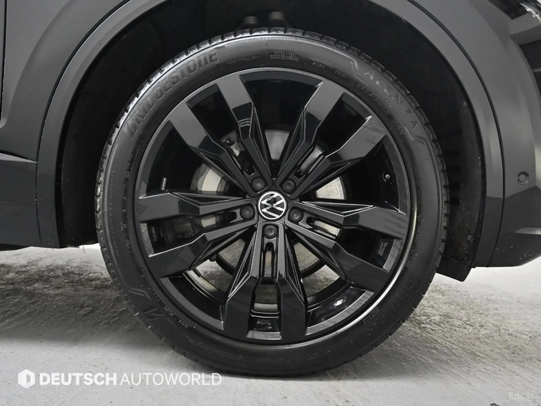 Volkswagen Touareg 3rd Generation превью 5
