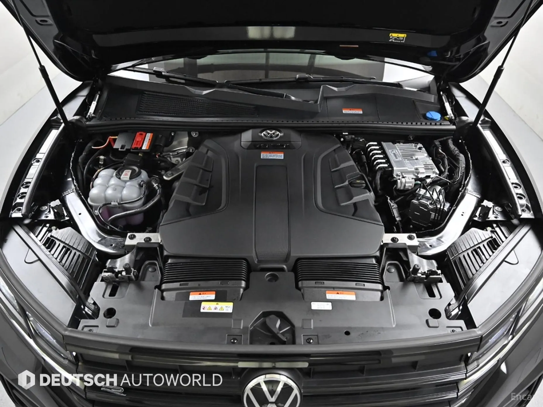 Volkswagen Touareg 3rd Generation превью 6