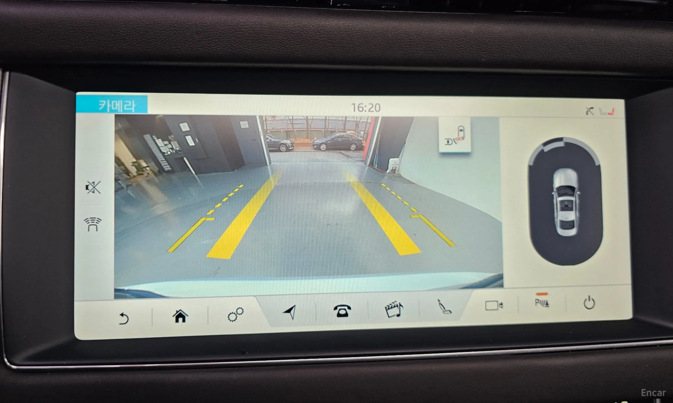 Jaguar XF (x260) превью 16