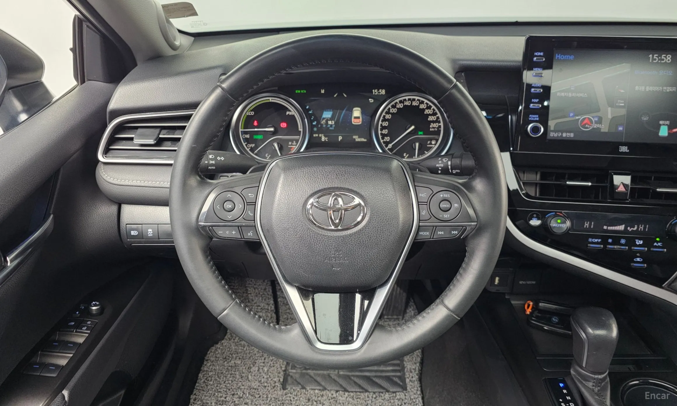 Toyota Camry (XV70) превью 13