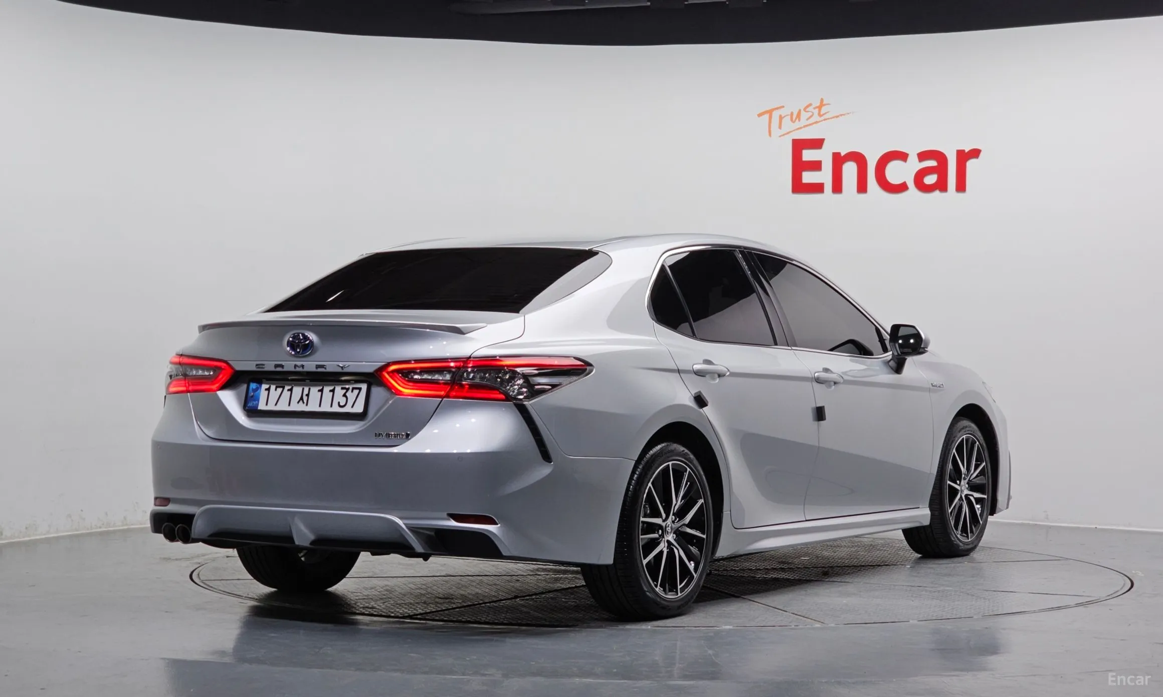 Toyota Camry (XV70) превью 2