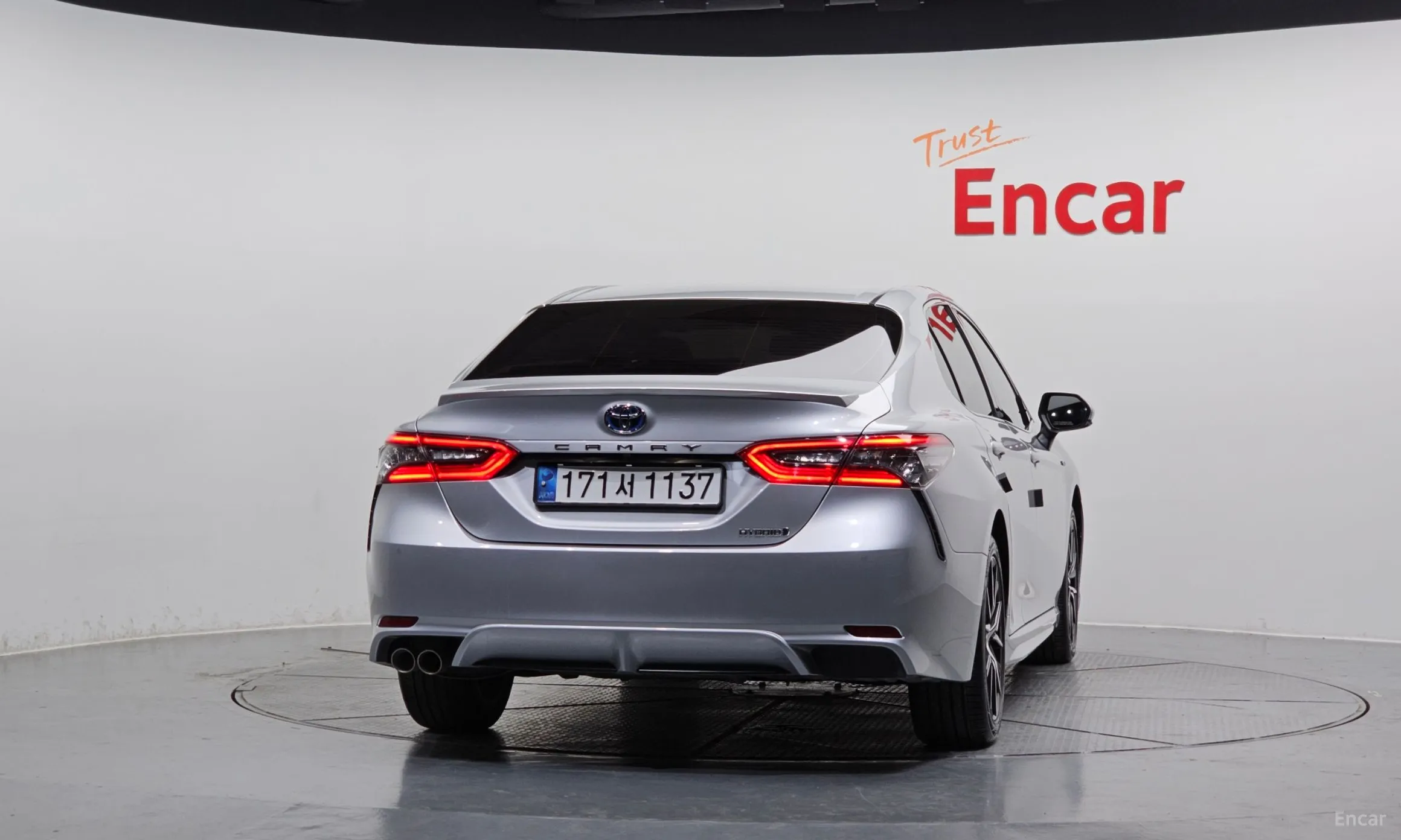 Toyota Camry (XV70) превью 4