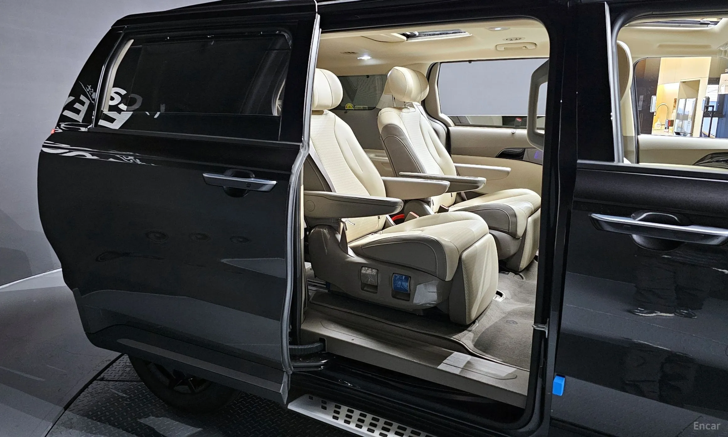 Kia Carnival 4th Generation превью 12
