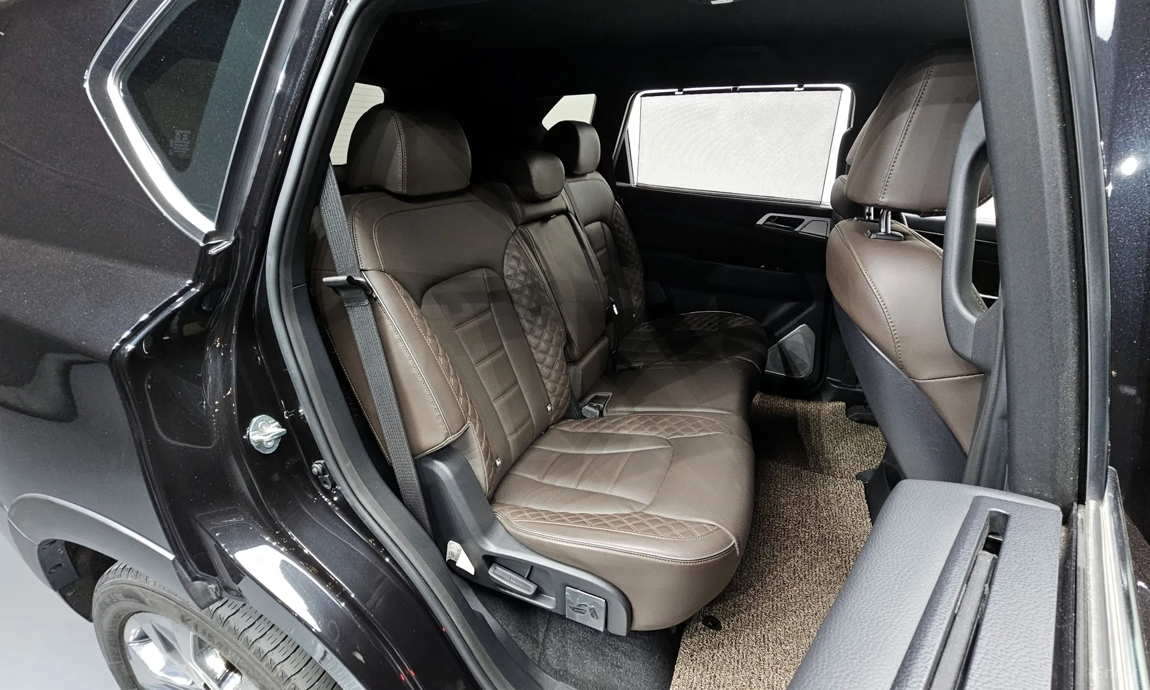 KG Mobility (SsangYong) Rexton превью 12