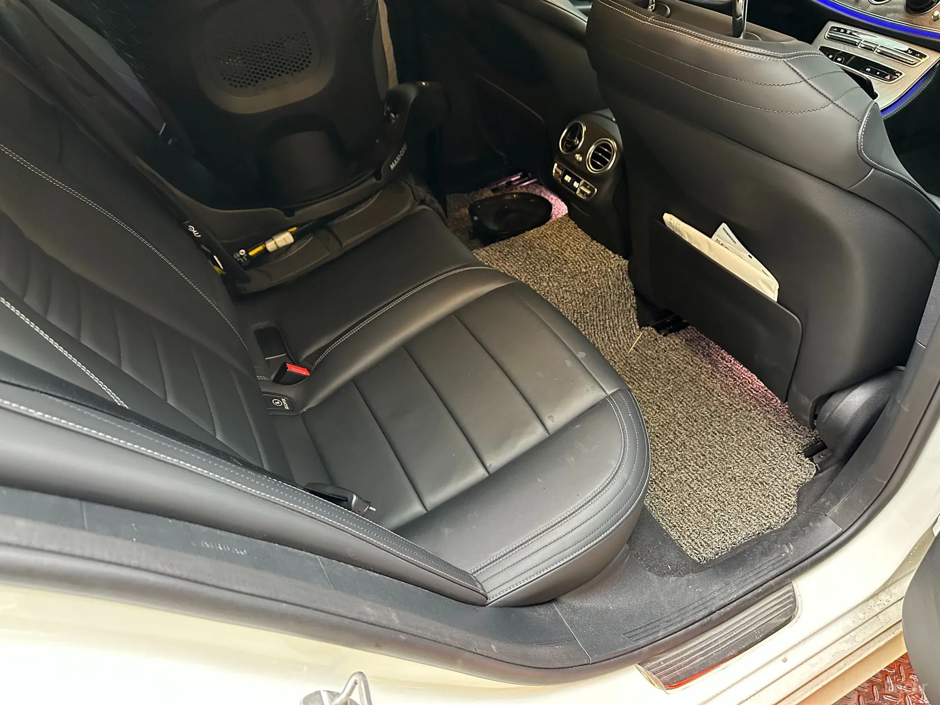 Mercedes Benz E-Class W213 превью 16