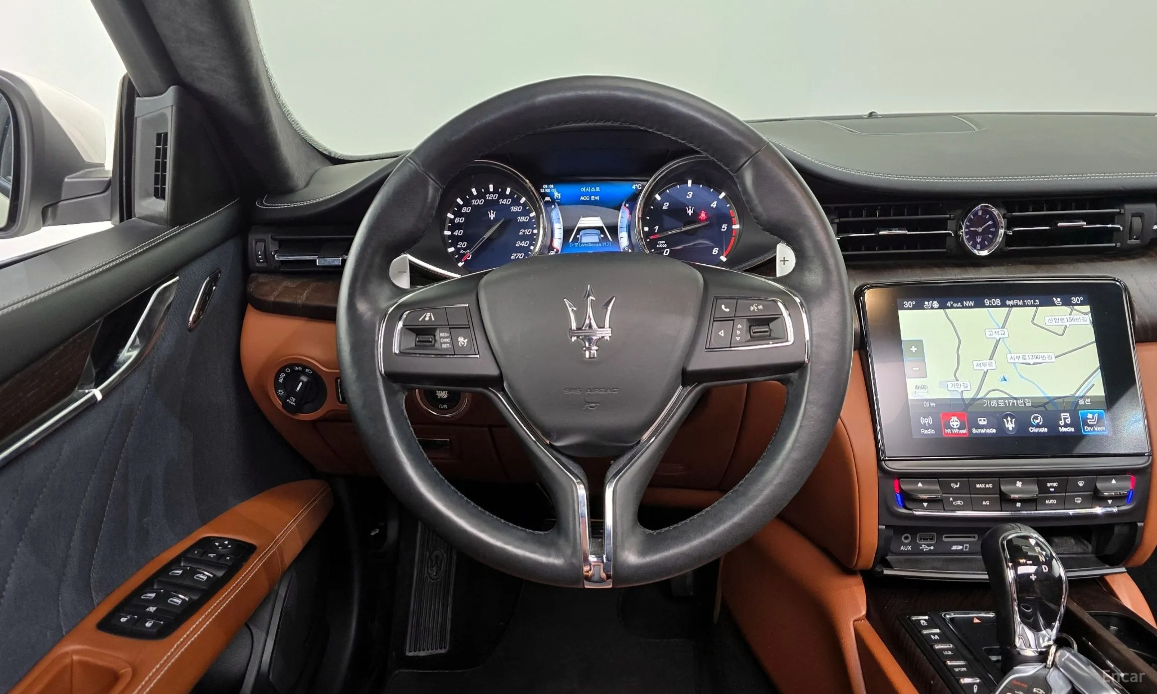 Maserati Quattroporte превью 13