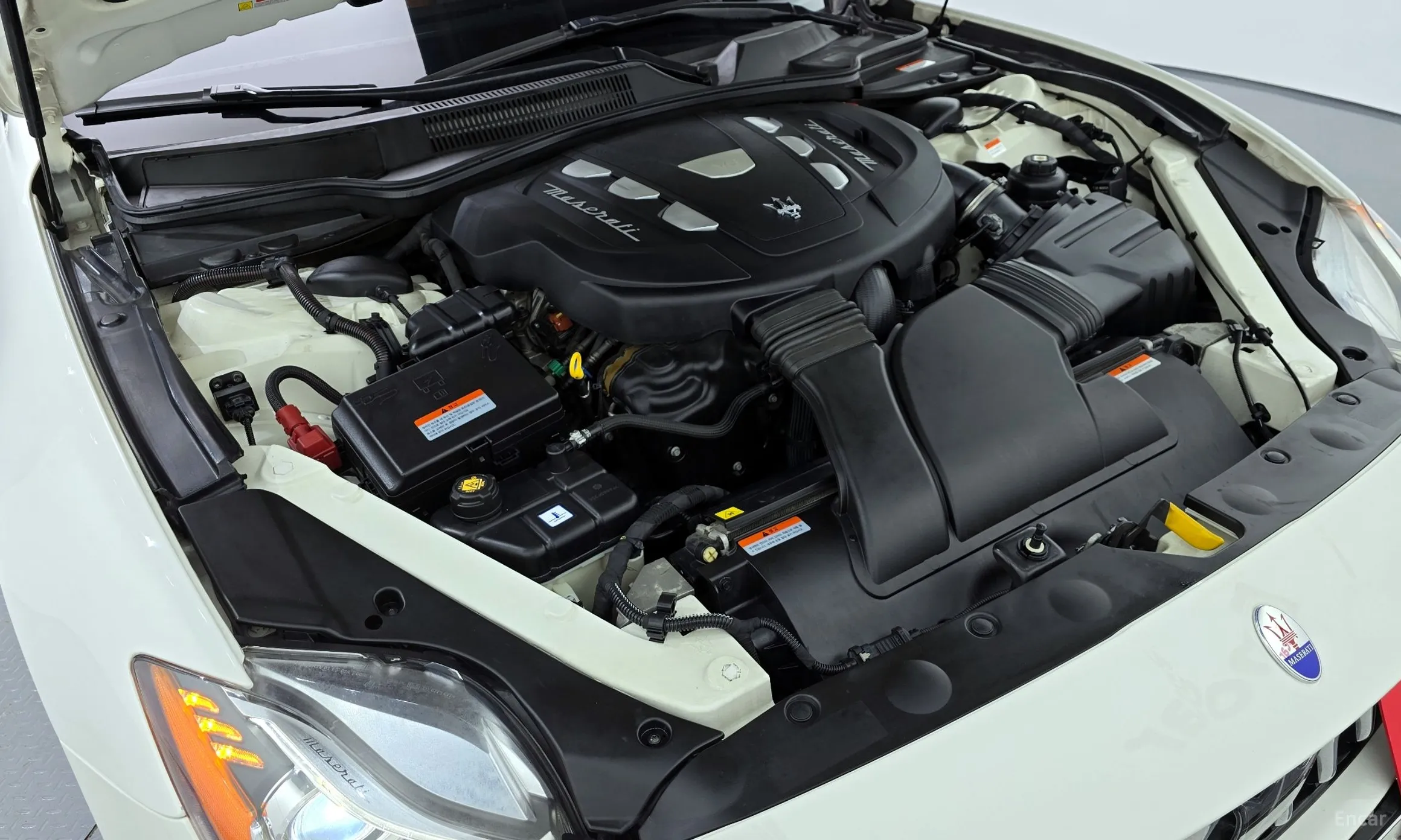 Maserati Quattroporte превью 6