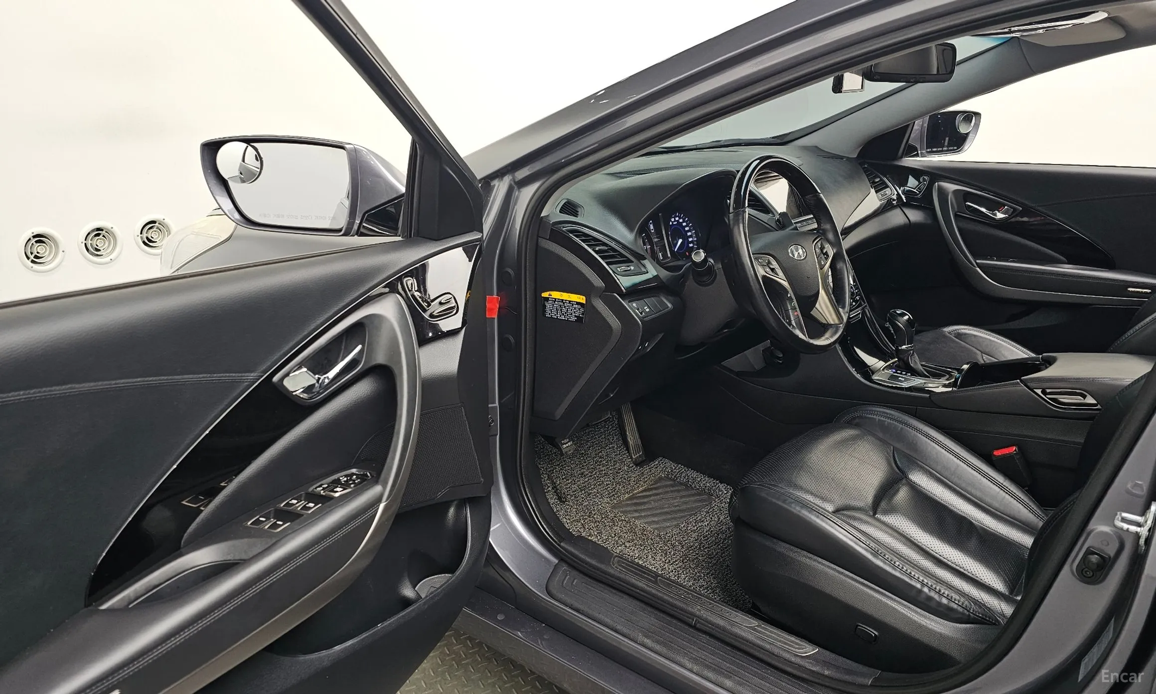 Hyundai Grandeur HG превью 10