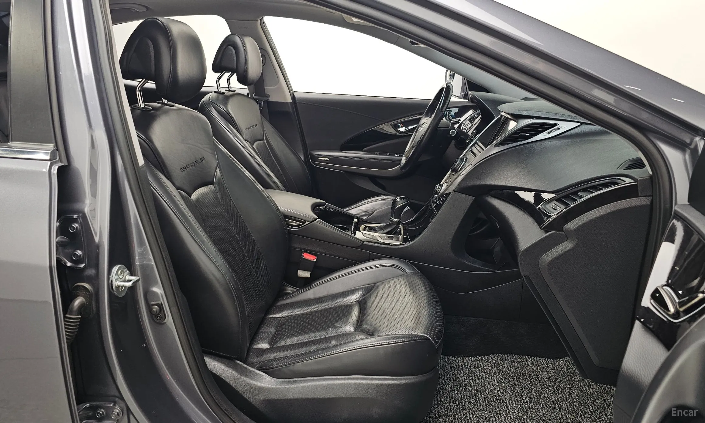 Hyundai Grandeur HG превью 11