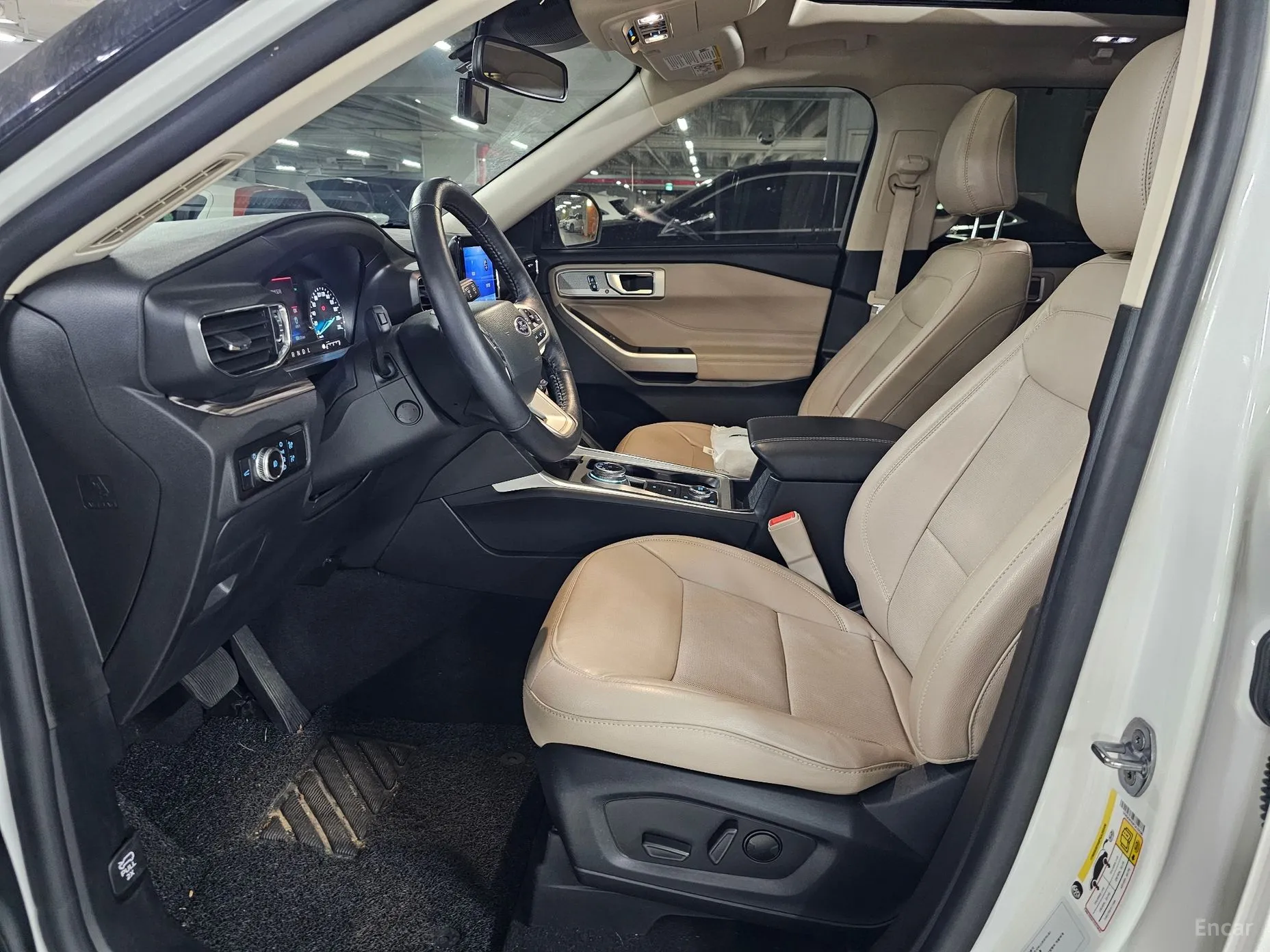Ford Explorer 6th Generation превью 12