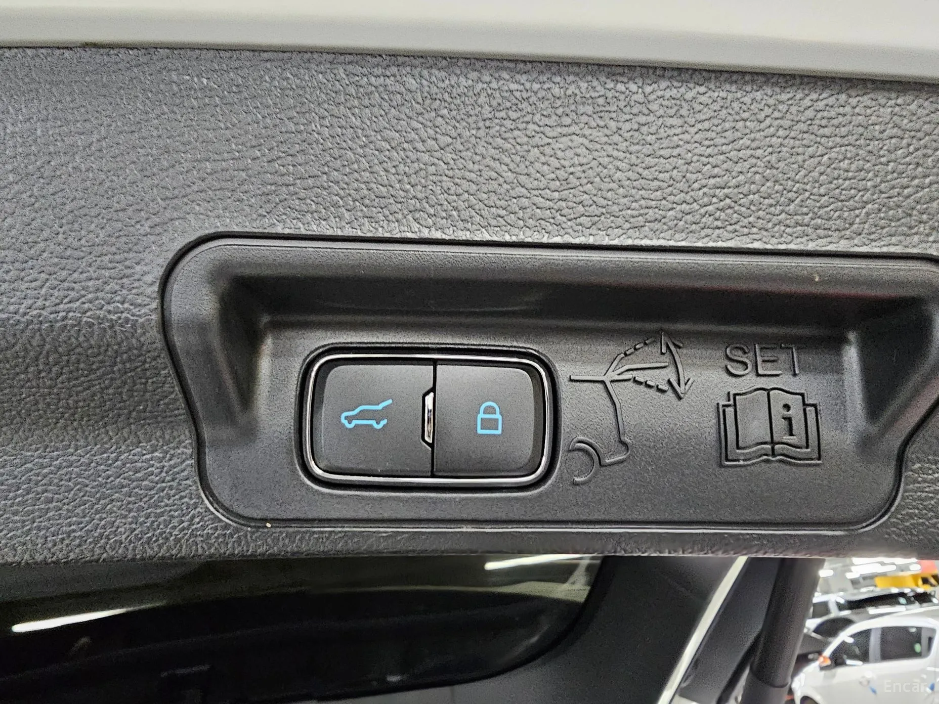 Ford Explorer 6th Generation превью 16