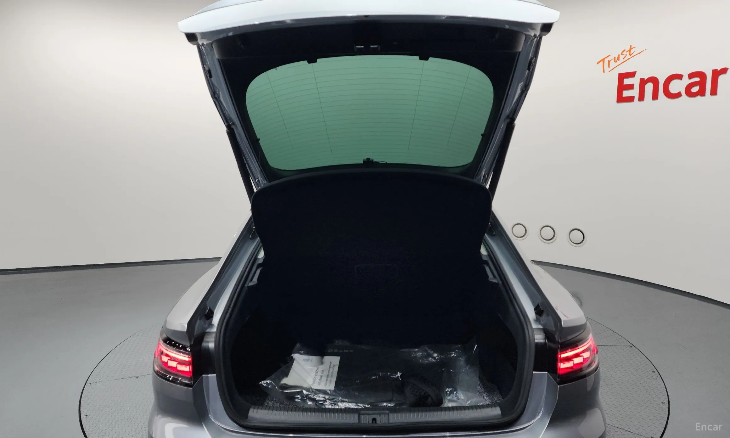 Volkswagen Ateon превью 20