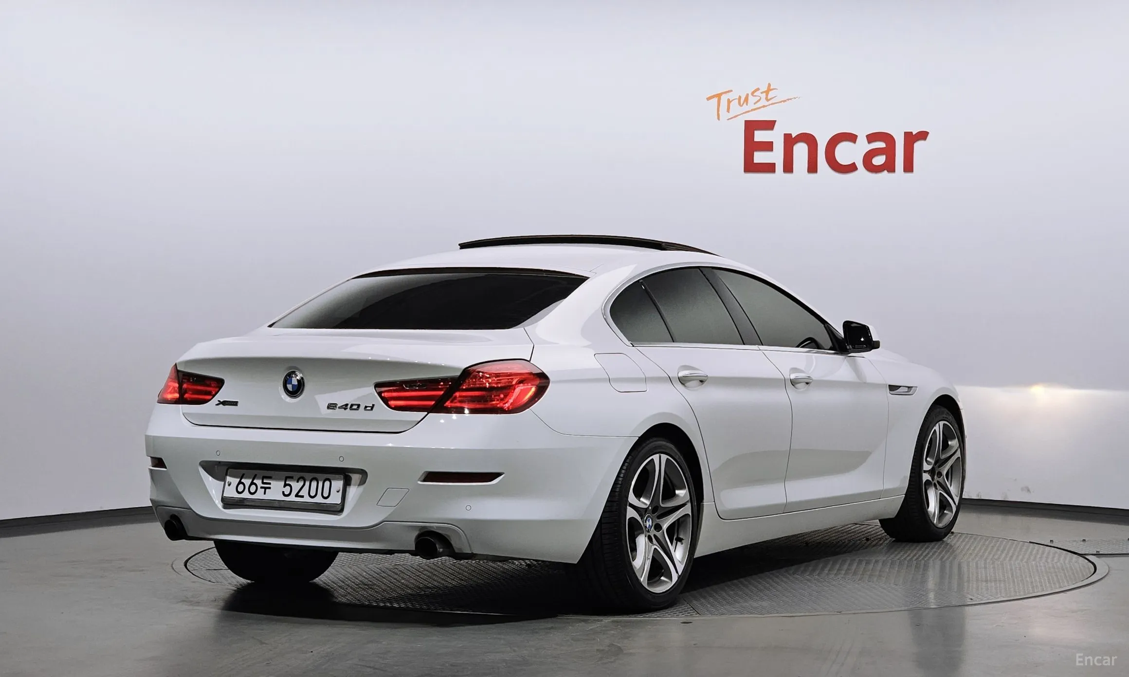BMW 6 Series (F12)
