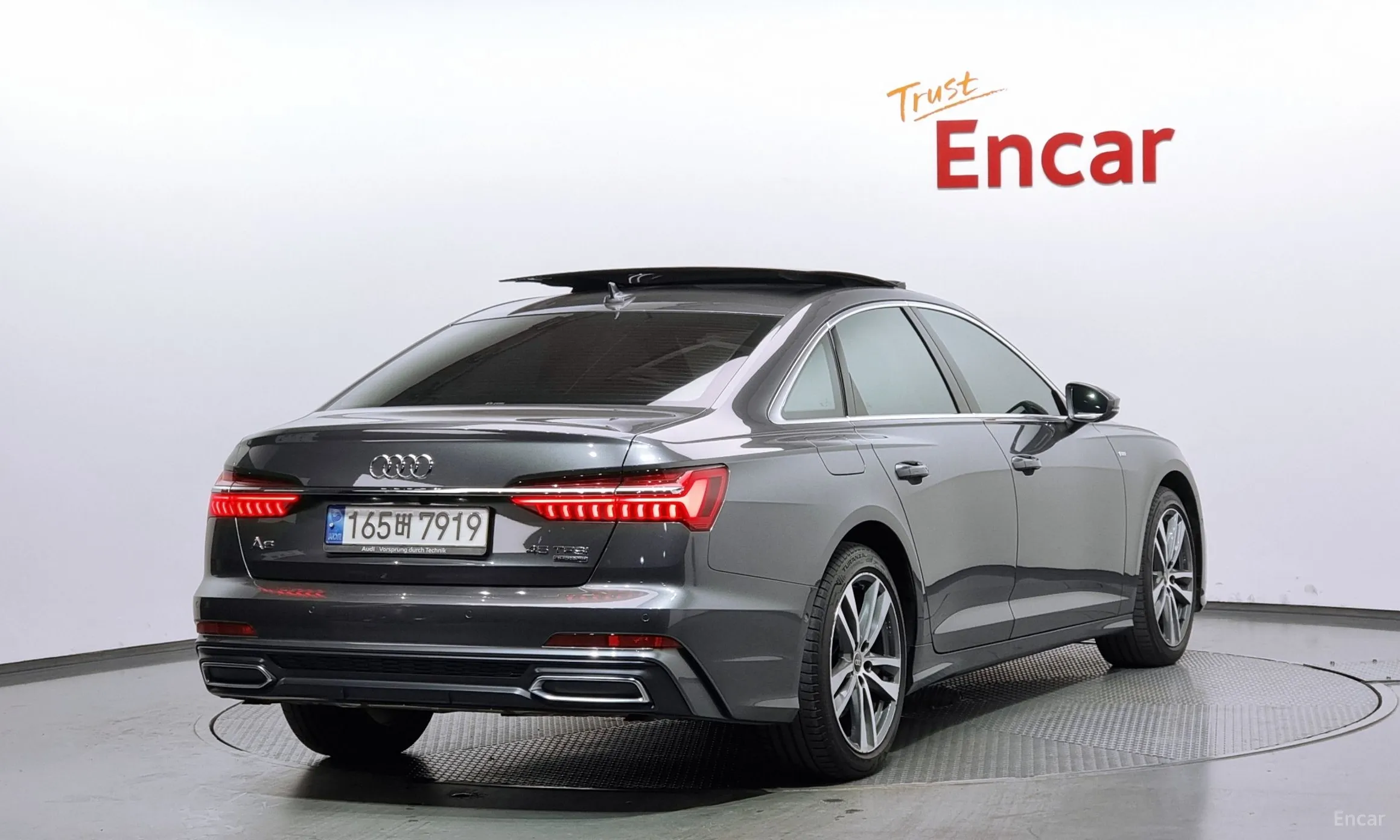 Audi A6 (C8) превью 2