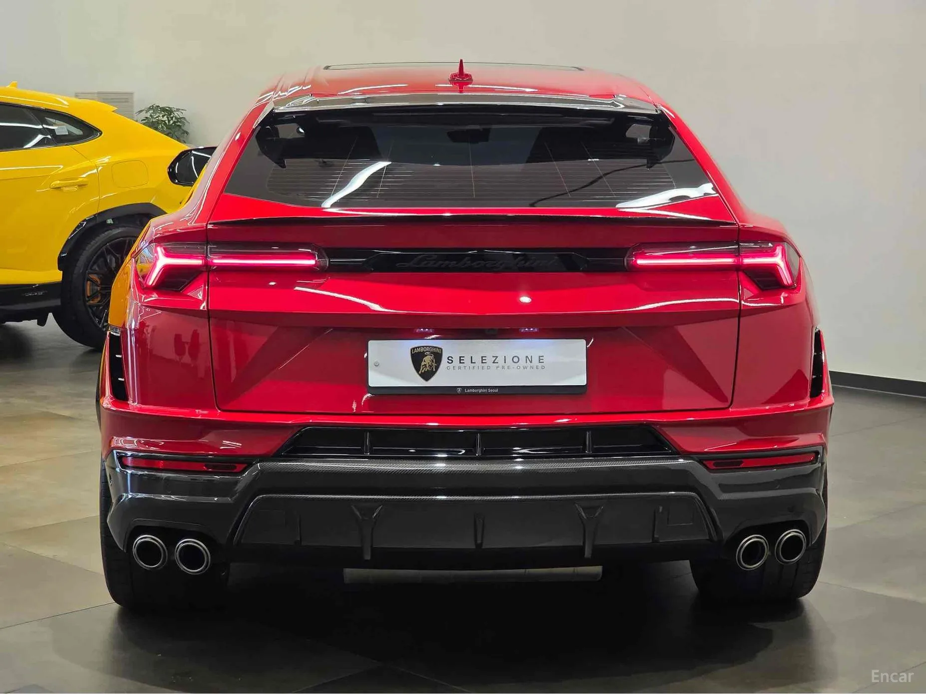 Lamborghini Urus превью 3