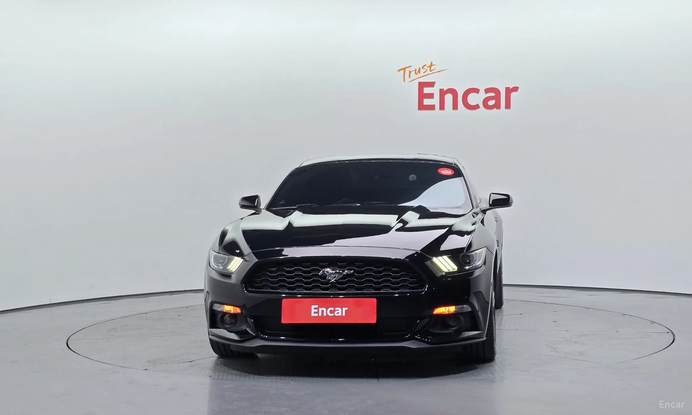 Ford Mustang превью 3