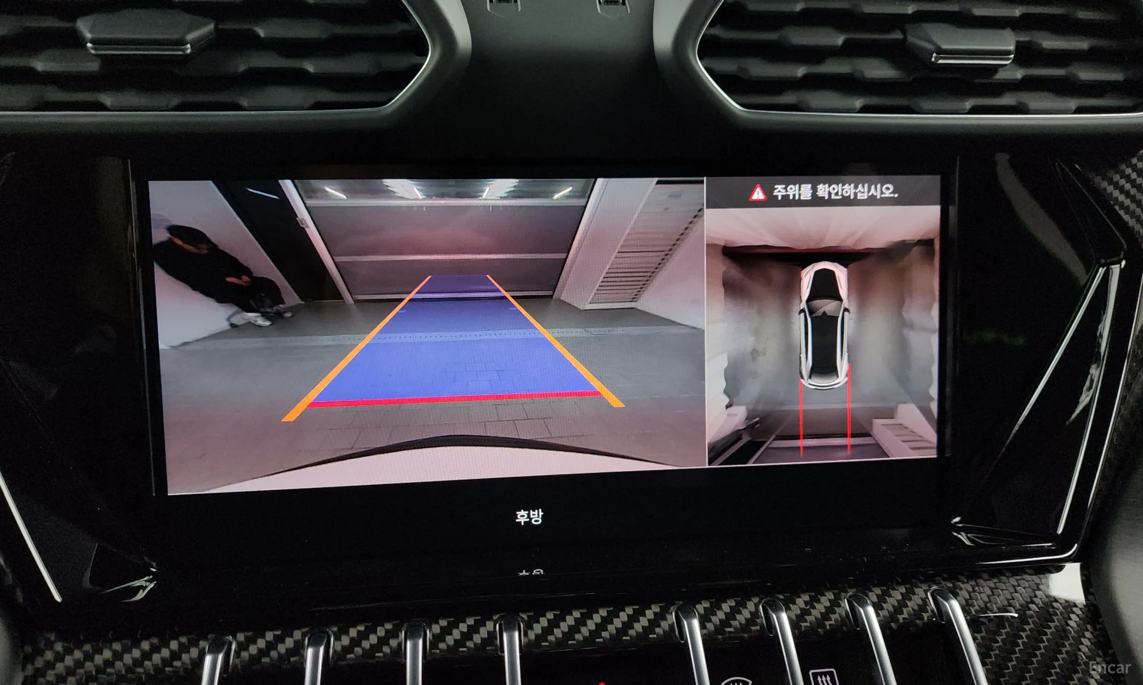 Lamborghini Urus превью 15