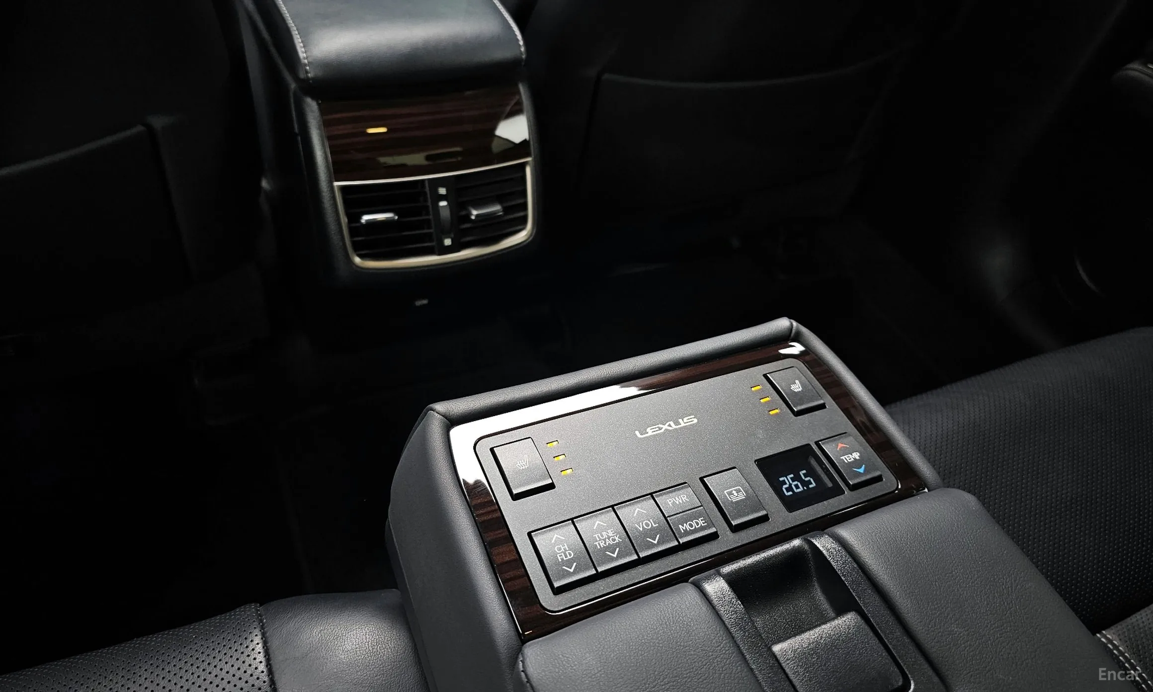 Lexus New ES300h превью 19