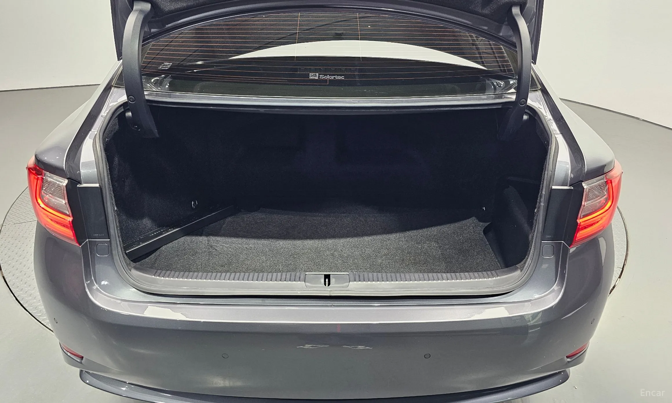Lexus New ES300h превью 20
