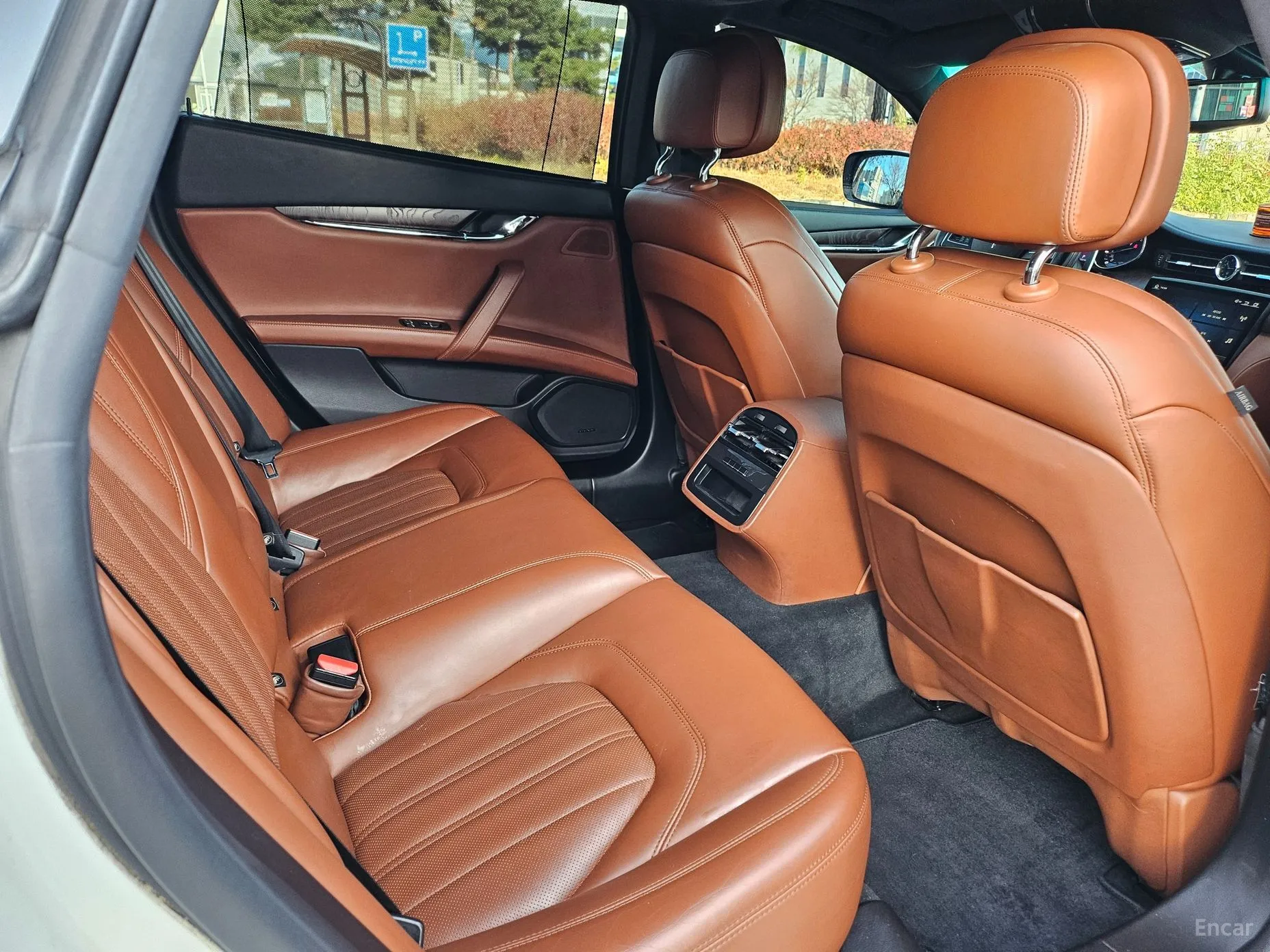 Maserati Quattroporte превью 15