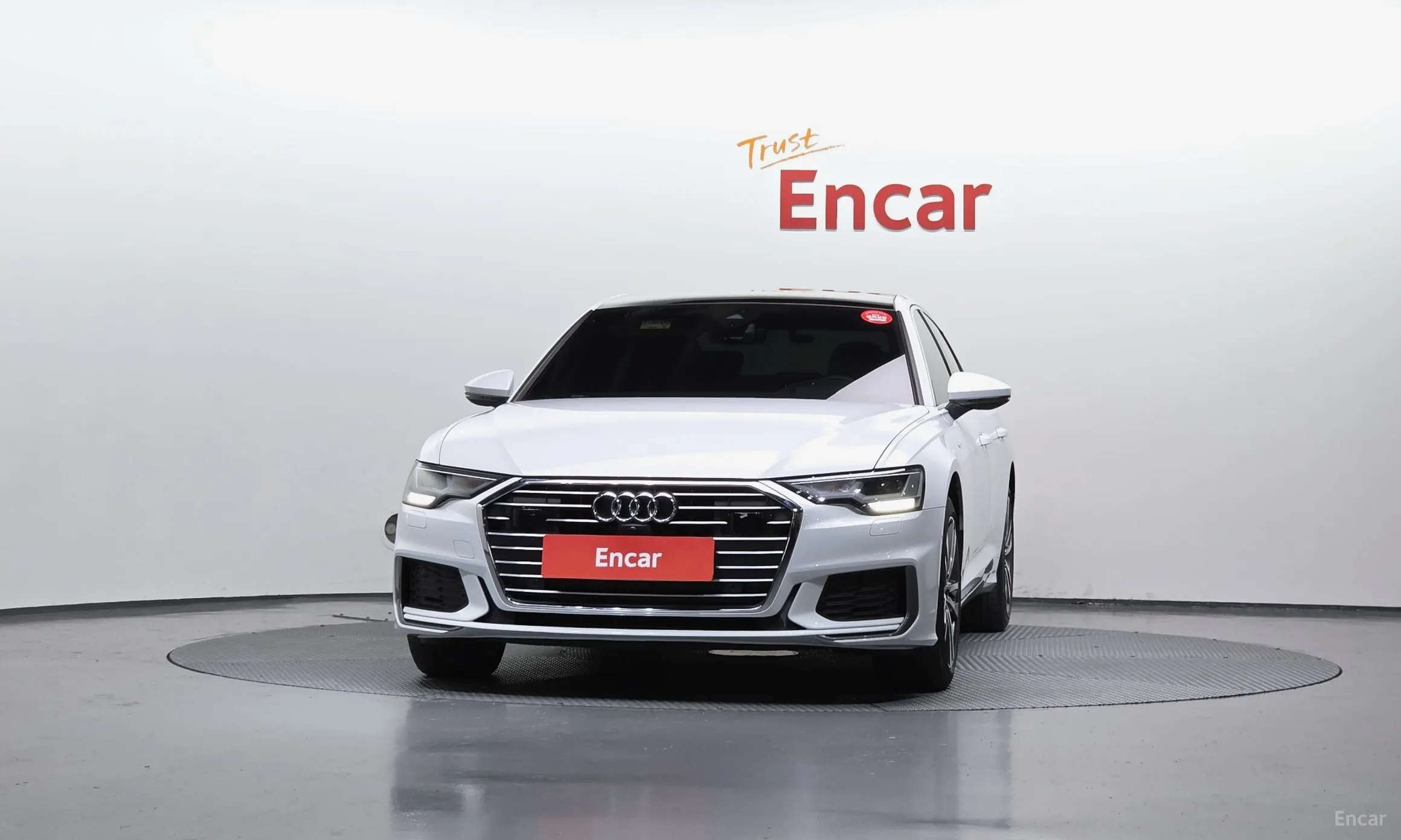 Audi A6 (C8) превью 3